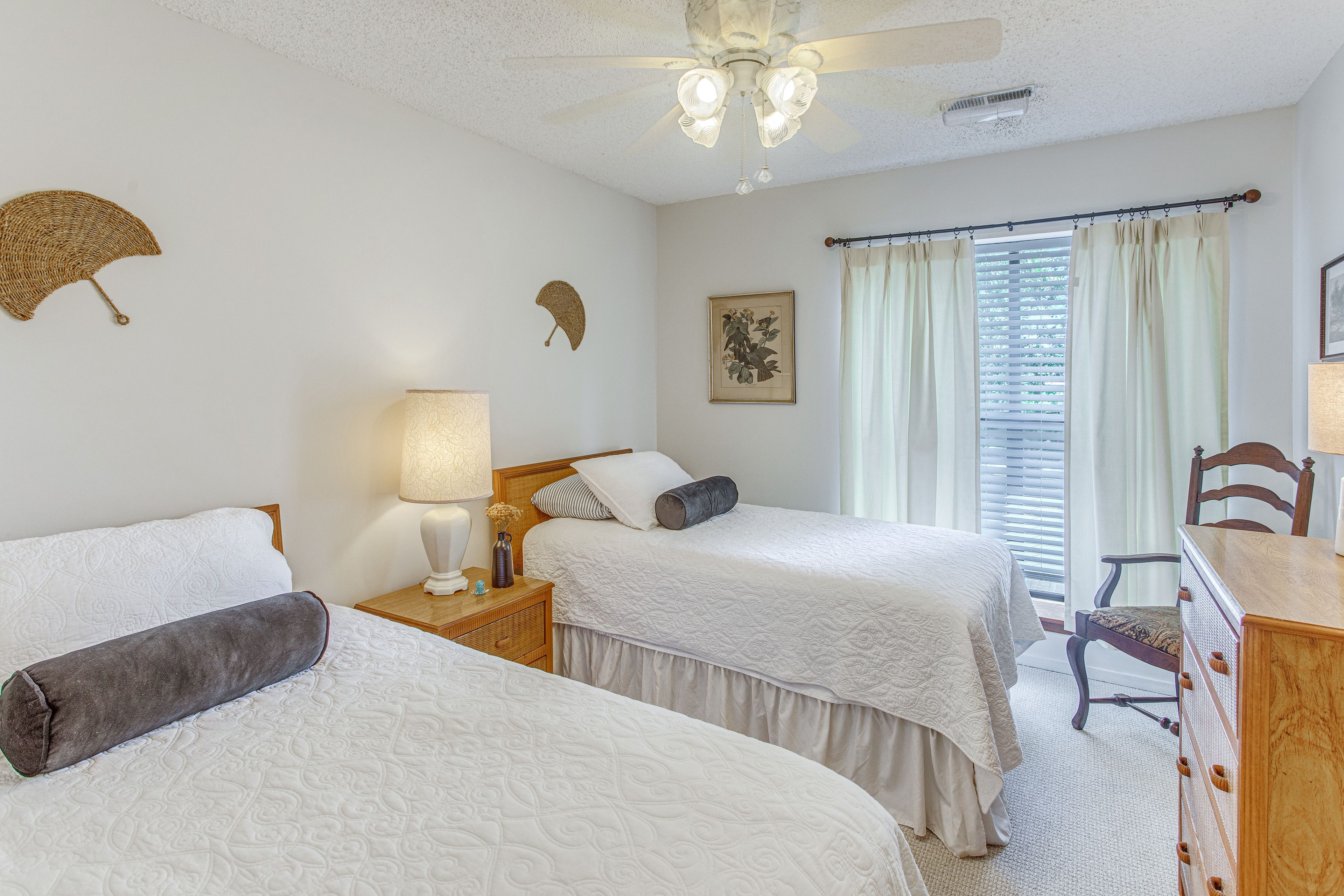 Bedroom 2 | 1st Floor | 2 Twin Beds