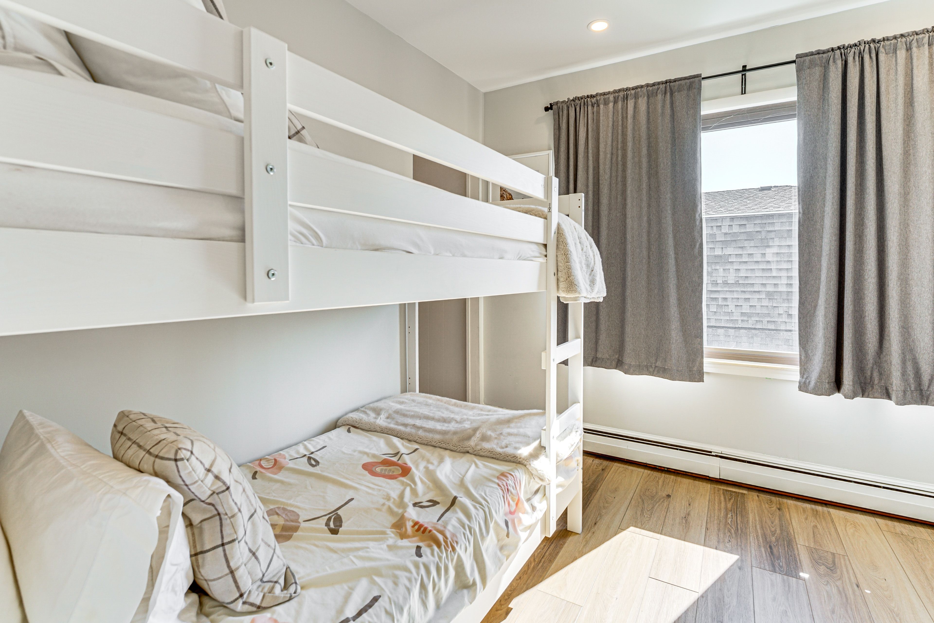 Bedroom 3 | Twin Bunk Bed | 2nd Floor