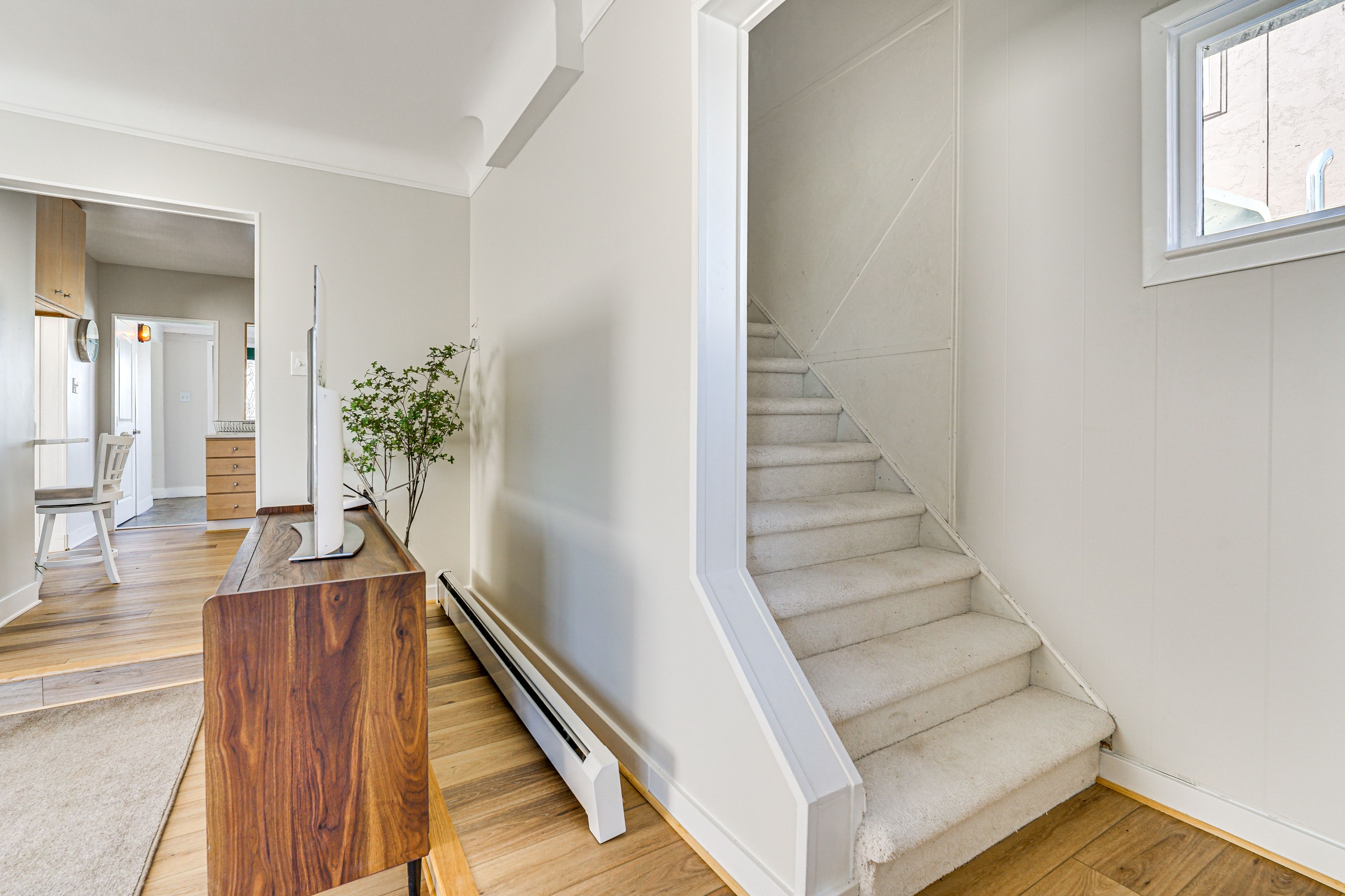 Stairs to 2nd Floor