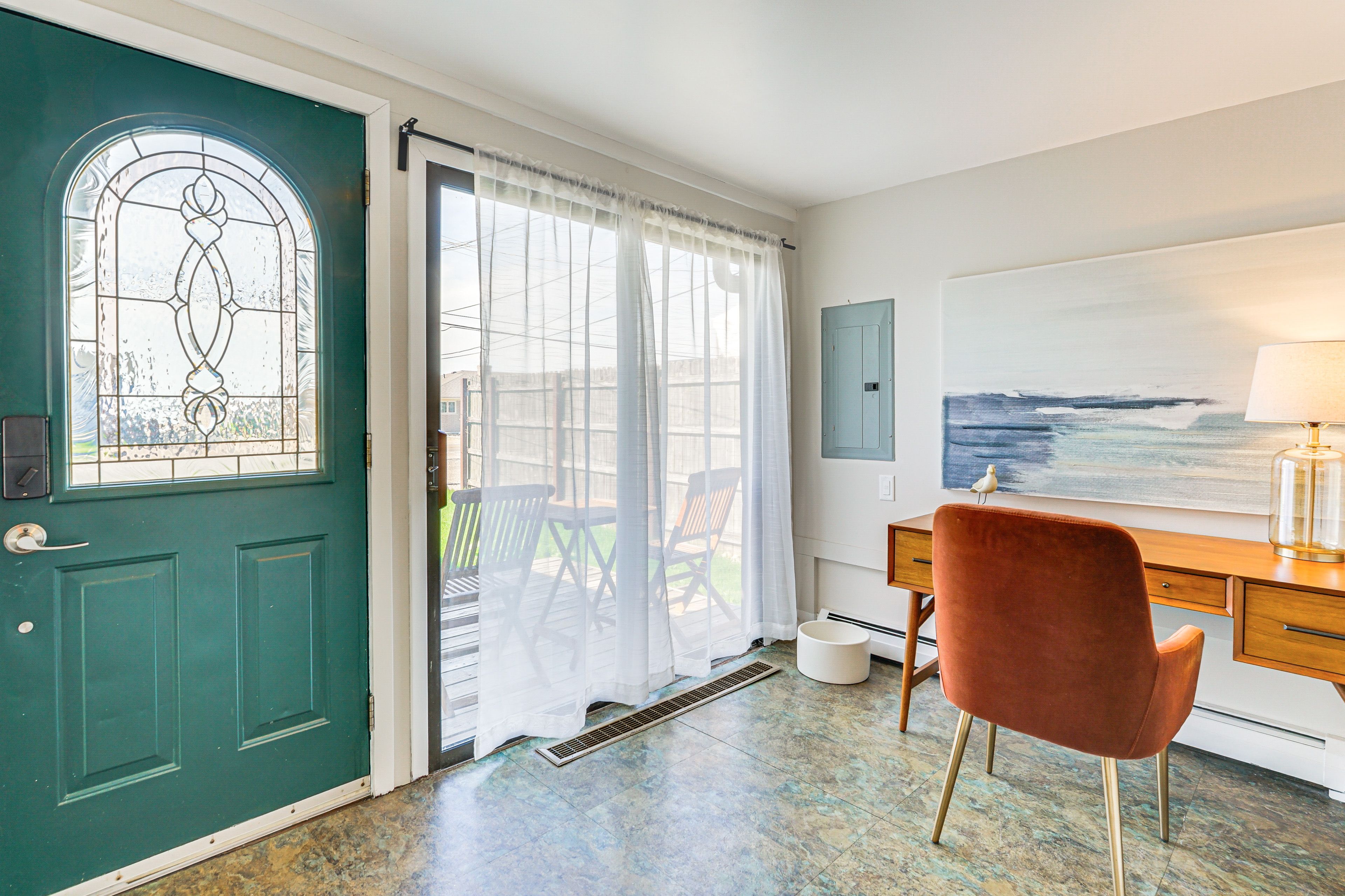 Front Entrance | 1st Floor