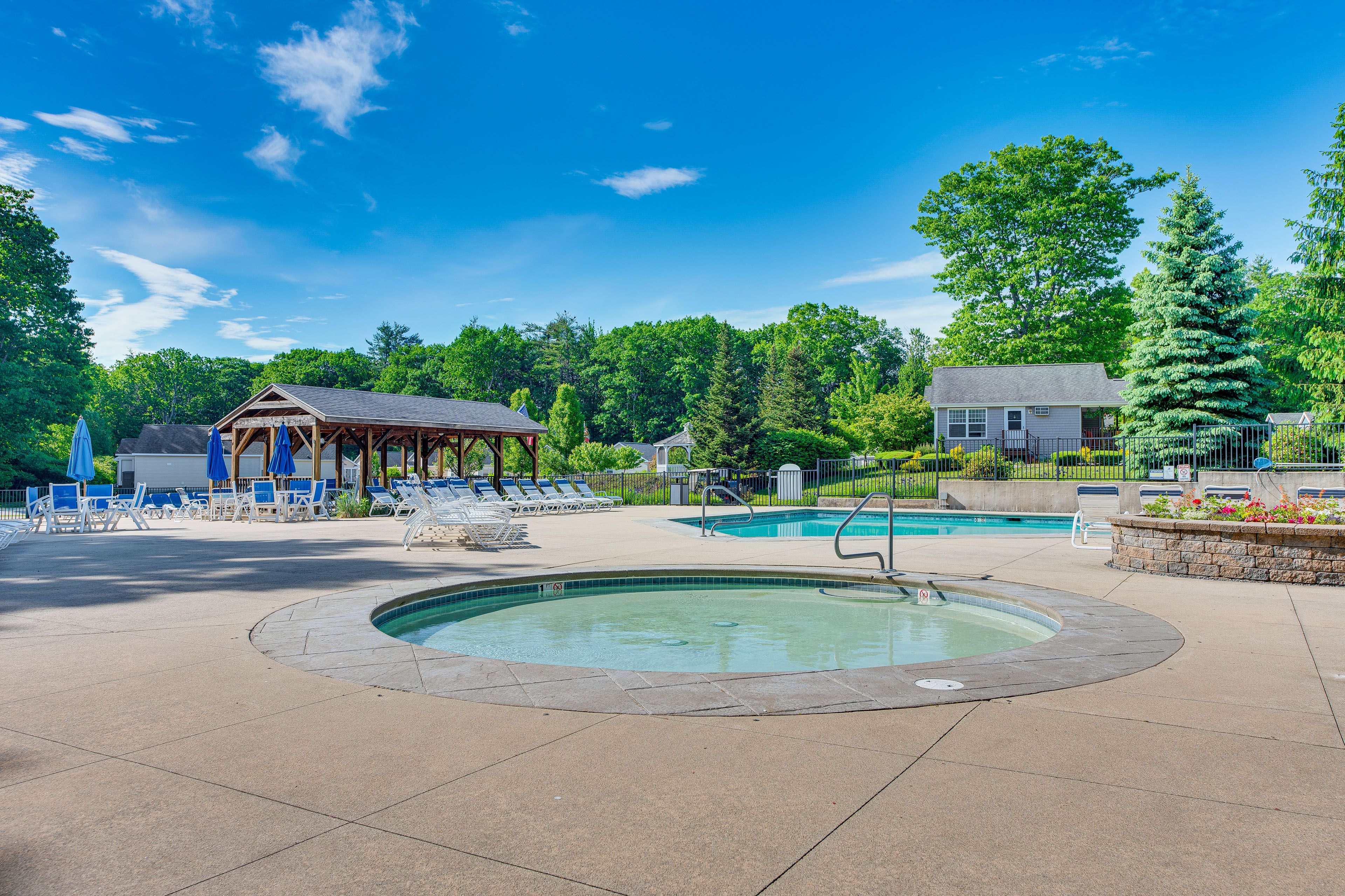 Beach Dreams Cottages | Community Amenities