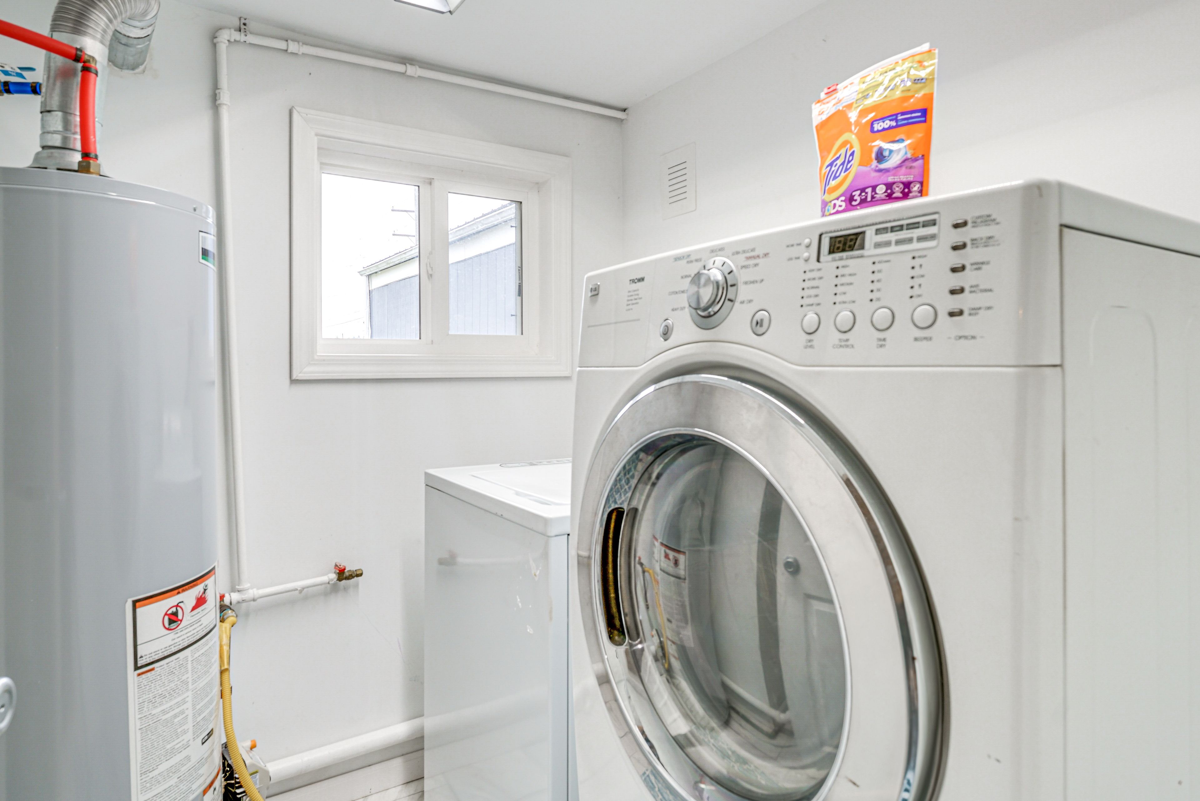 Laundry Area | Washer/Dryer
