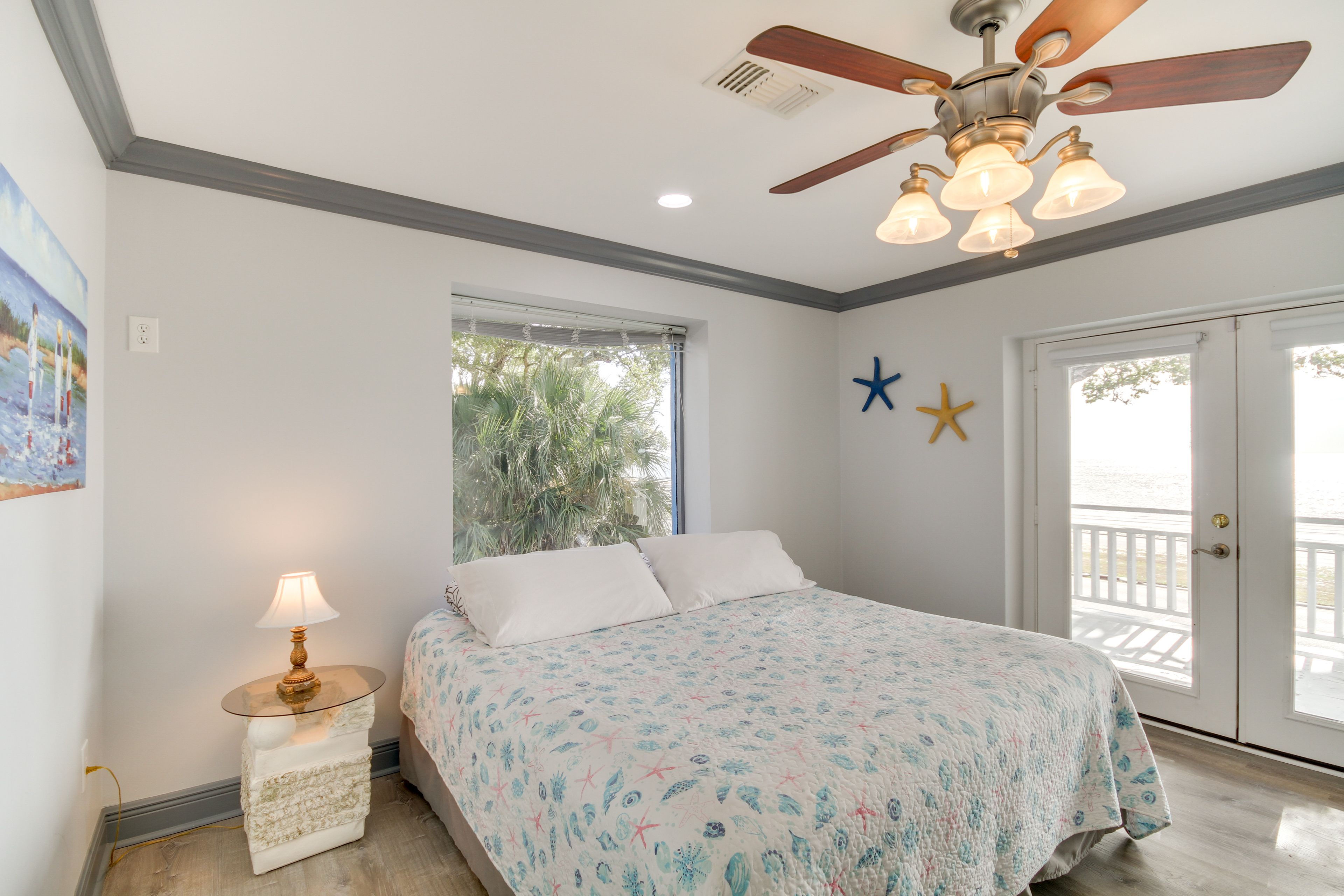 Bedroom 3 | King Bed