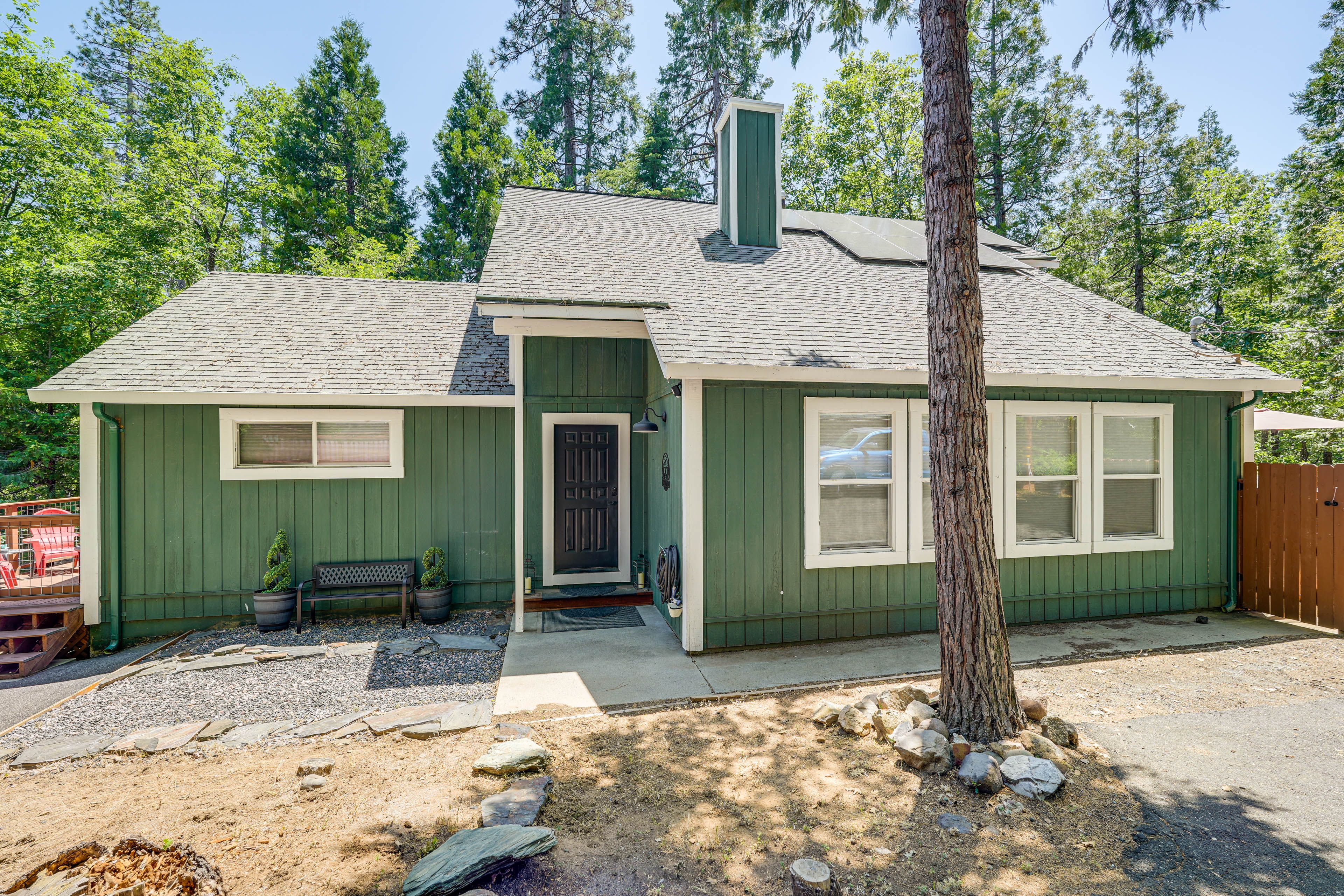 House Exterior | Keyless Entry
