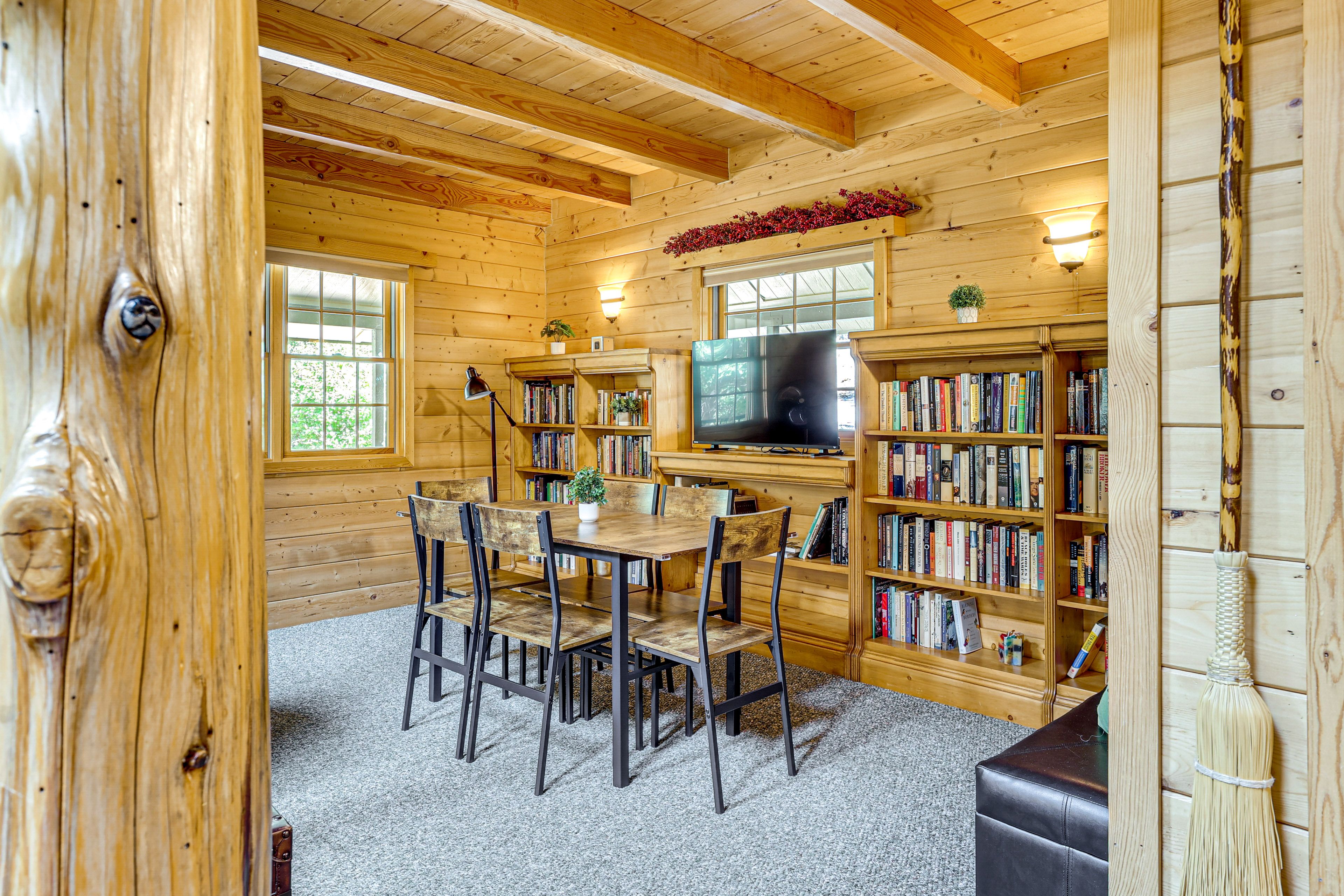 Additional Dining Area | Main Floor