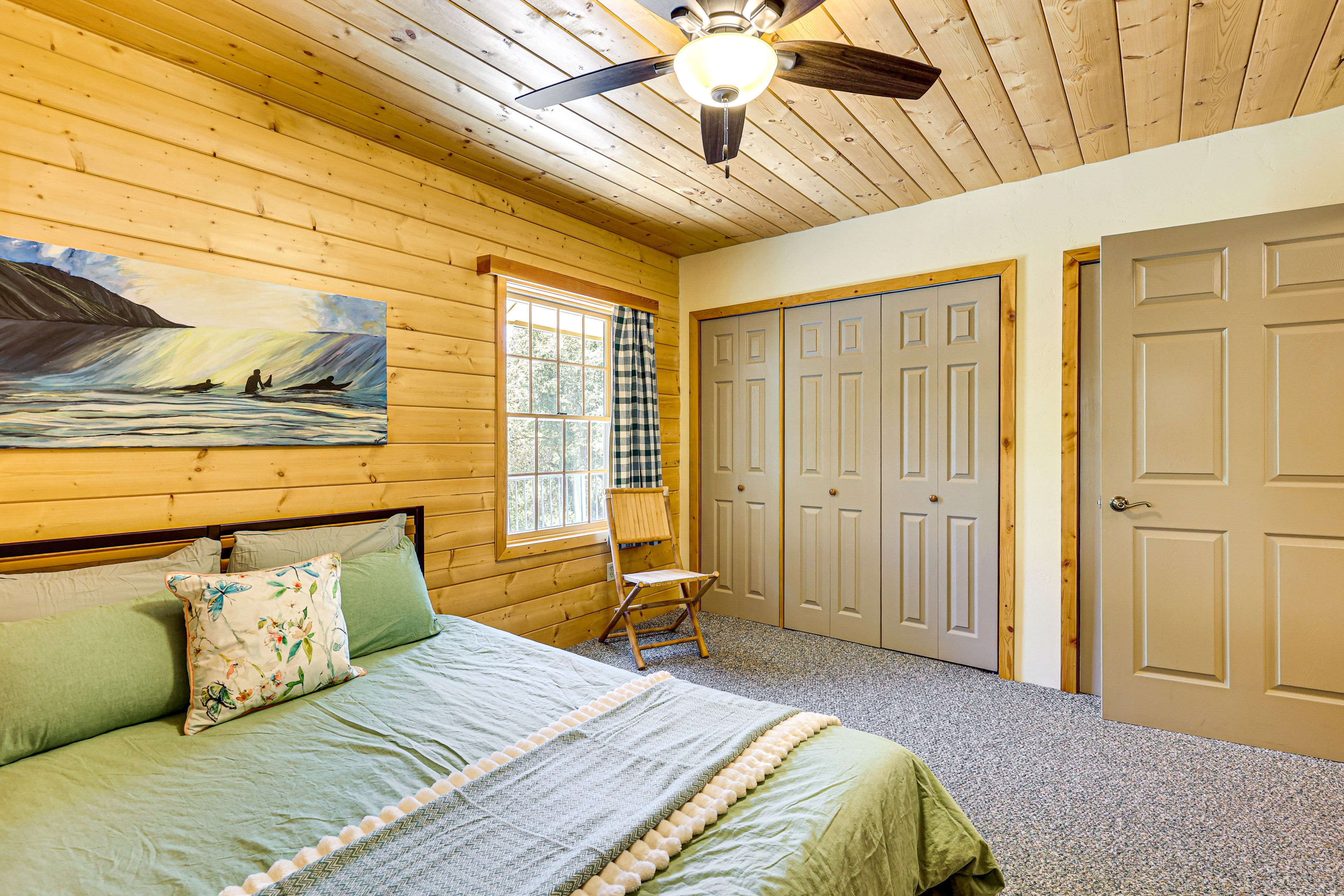 Bedroom 1 | Queen Bed | Linens Provided | Main Floor