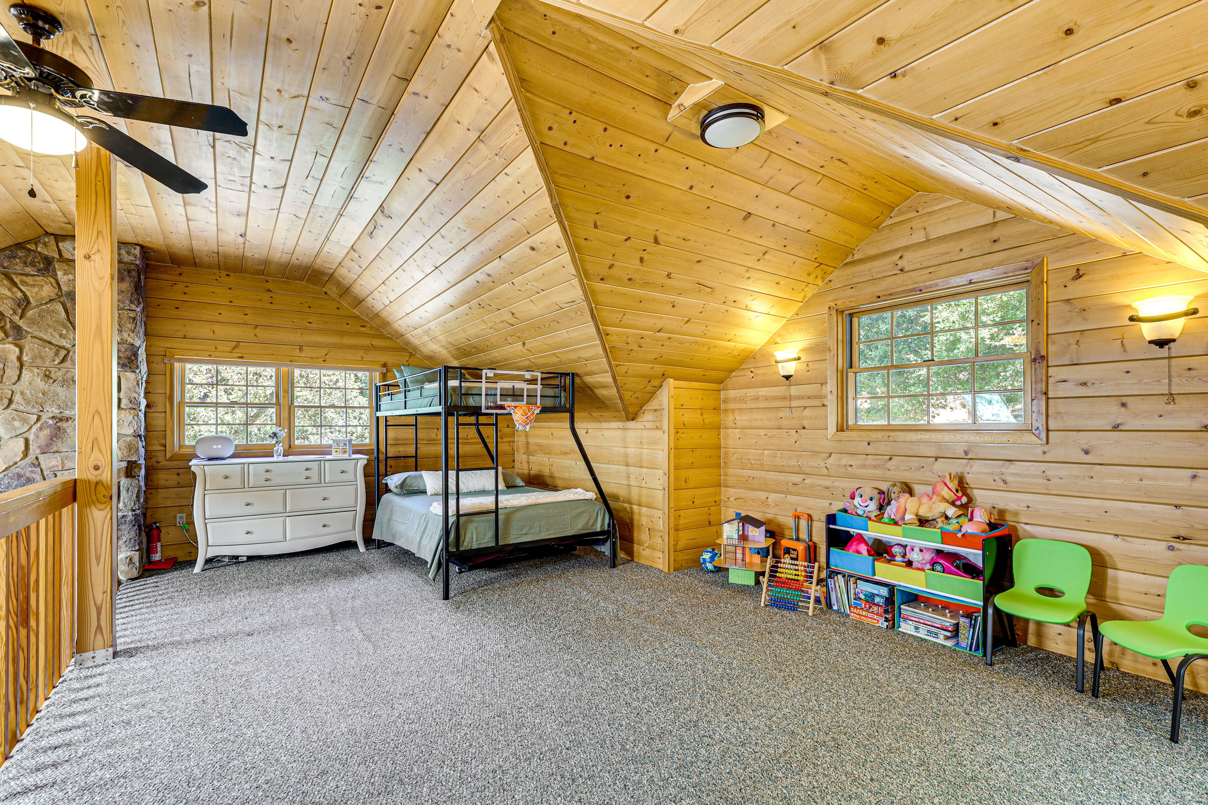 Loft | Twin/Full Bunk Bed | Twin Floor Mattress | Upper Floor