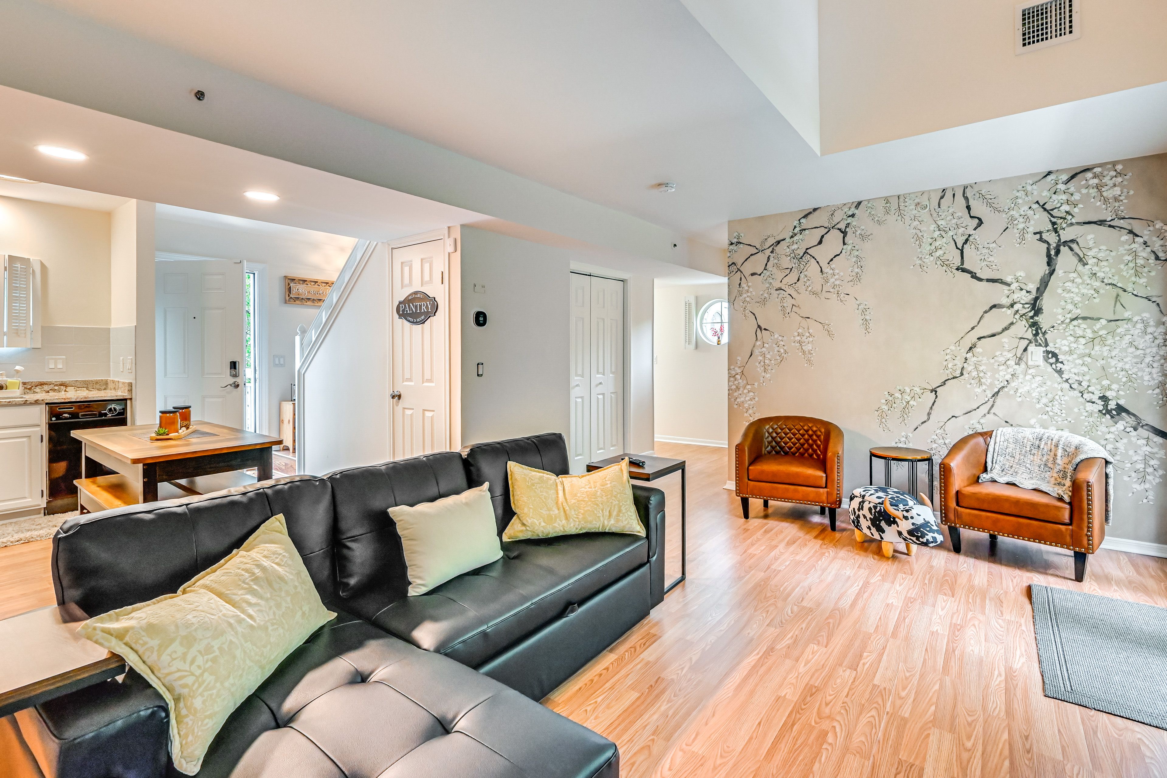 Living Room | 1st Floor | Studio | Full Sleeper Sofa | Flat-Screen TV