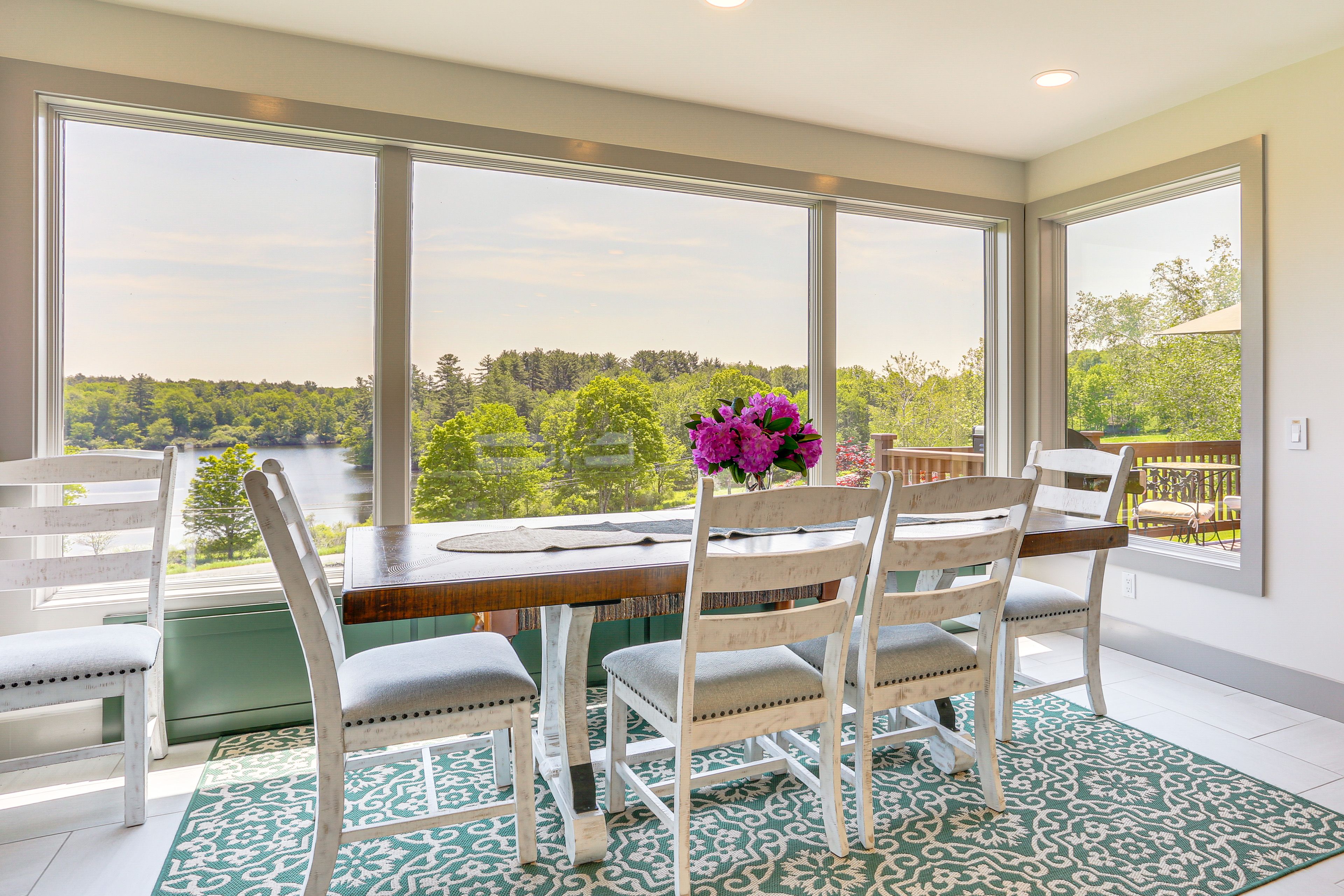 Dining Area | 2nd Floor