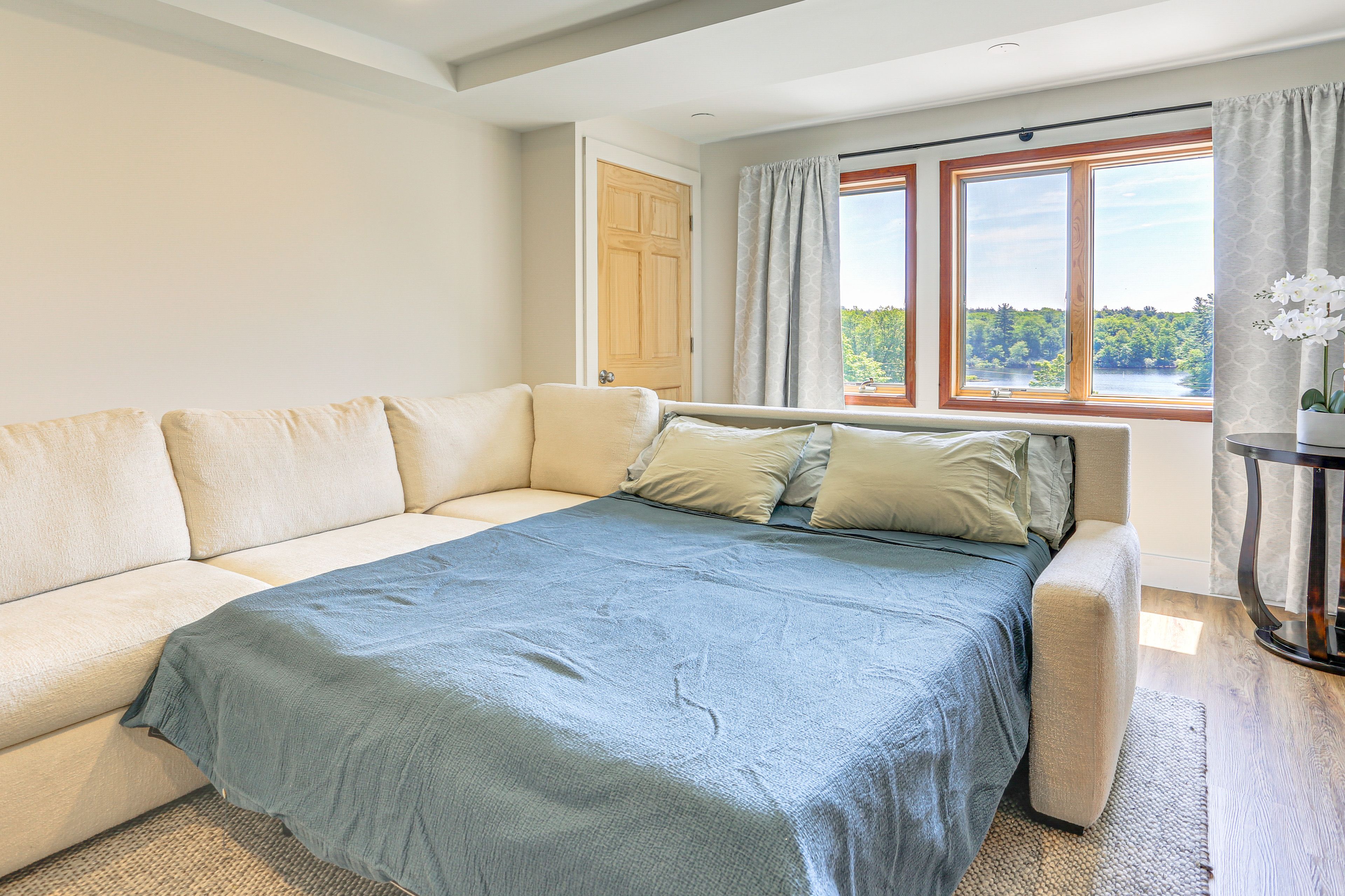 Bedroom 4 | Queen Sleeper Sofa | 1st Floor