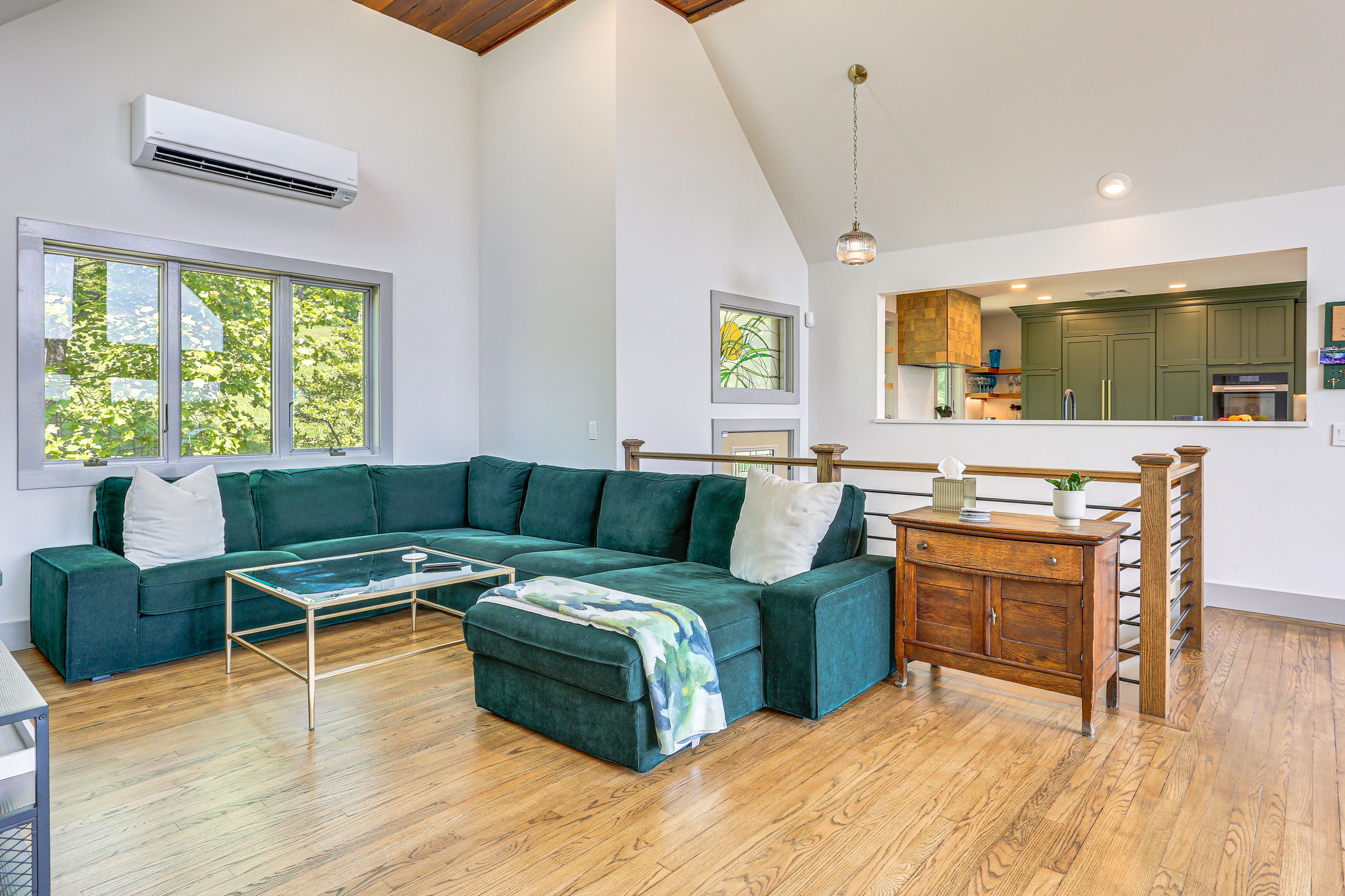 Main Living Area | Free WiFi | Smart TV | Mini-Split A/C | 2nd Floor