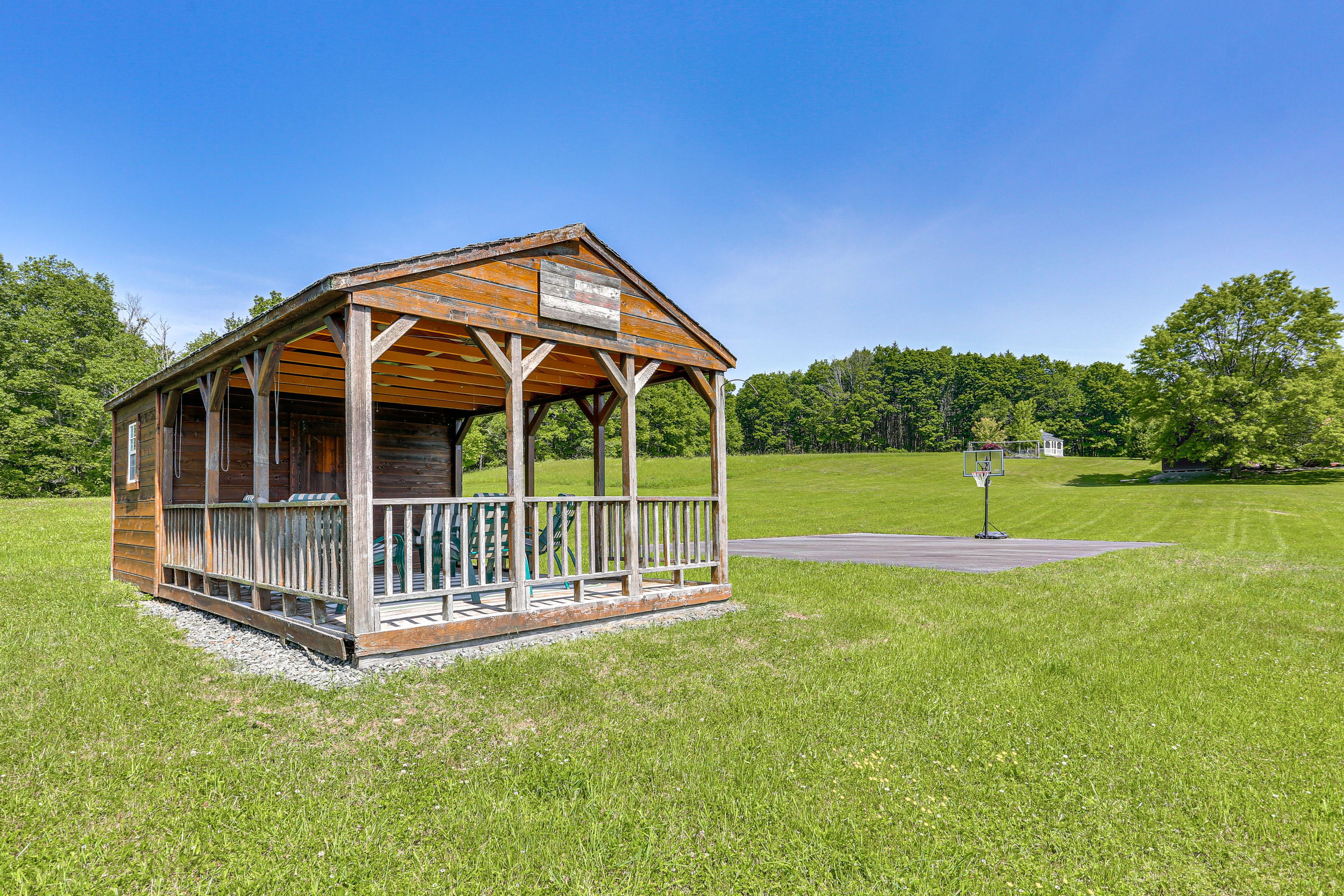 Additional Covered Patio | Basketball Hoop