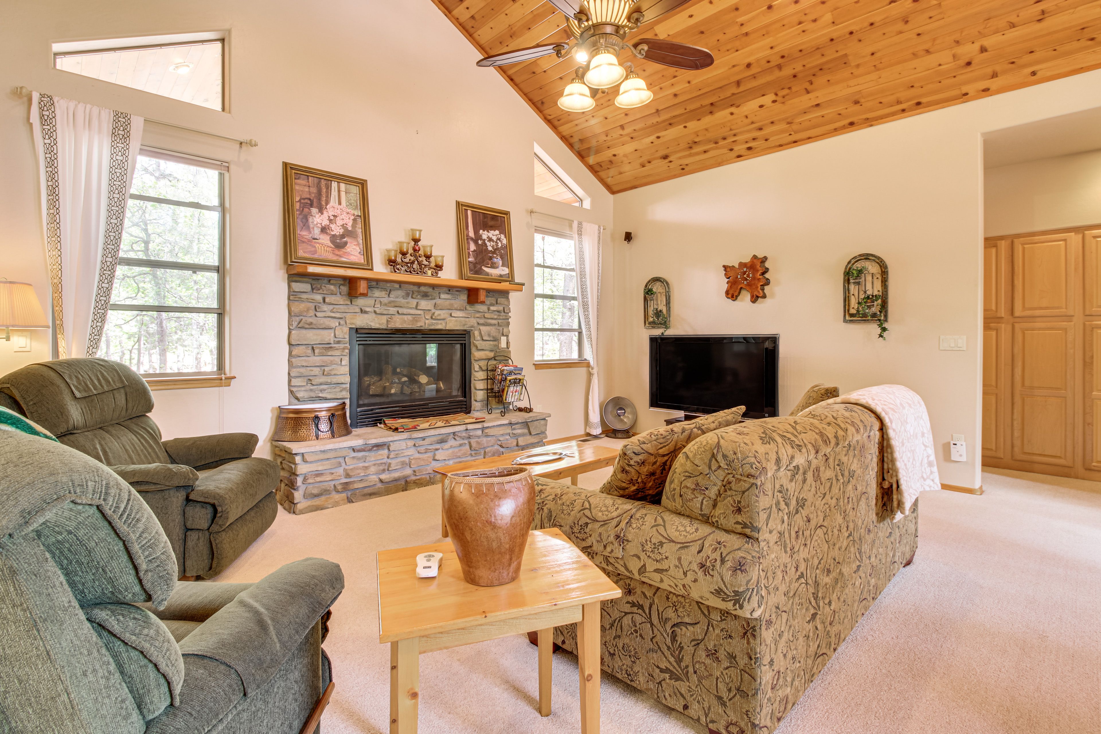 Living Room | TV | Electric Fireplace | Single-Story Home