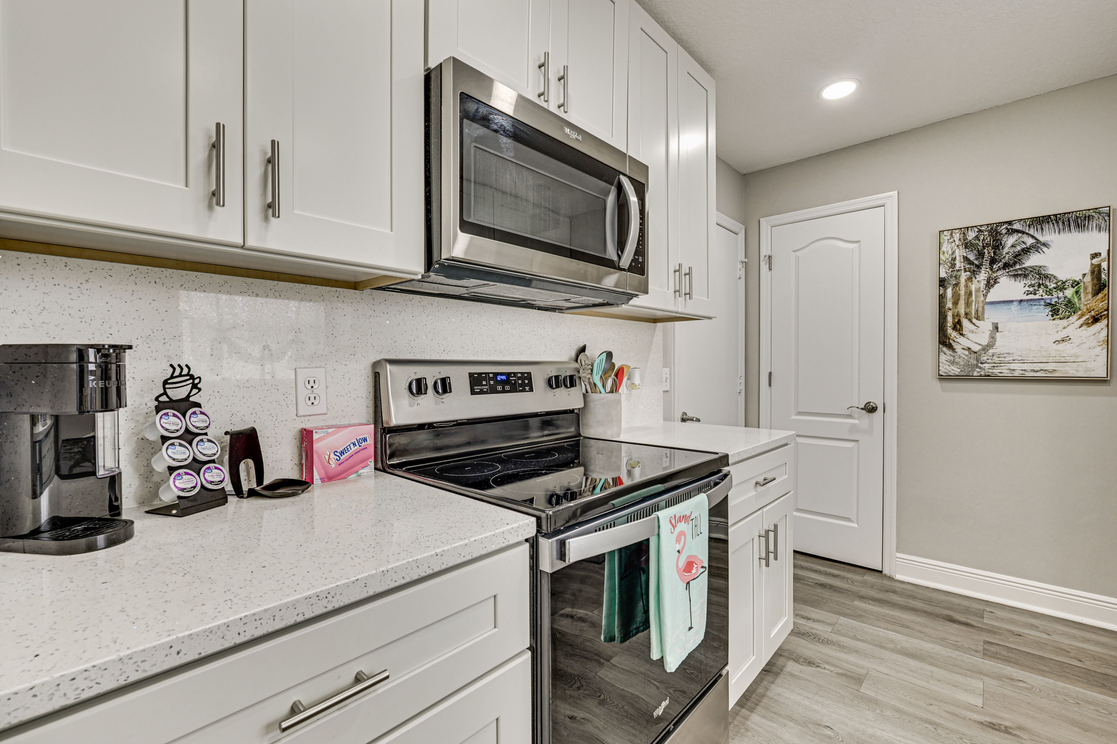 Kitchen | Keurig Coffee Maker | Dishwasher | Cooking Basics