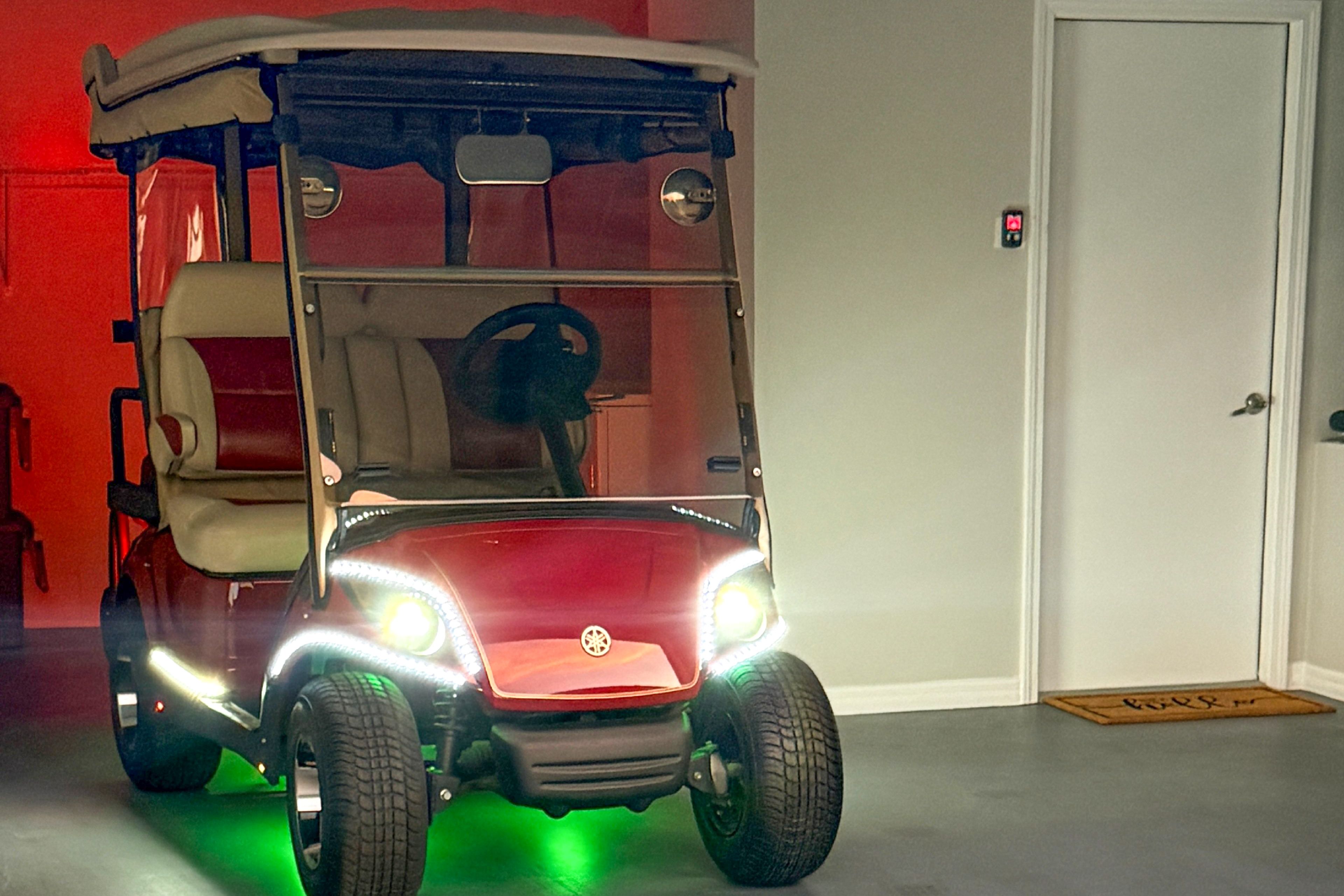 4-Person Golf Cart w/ Trunk (Waiver Required)