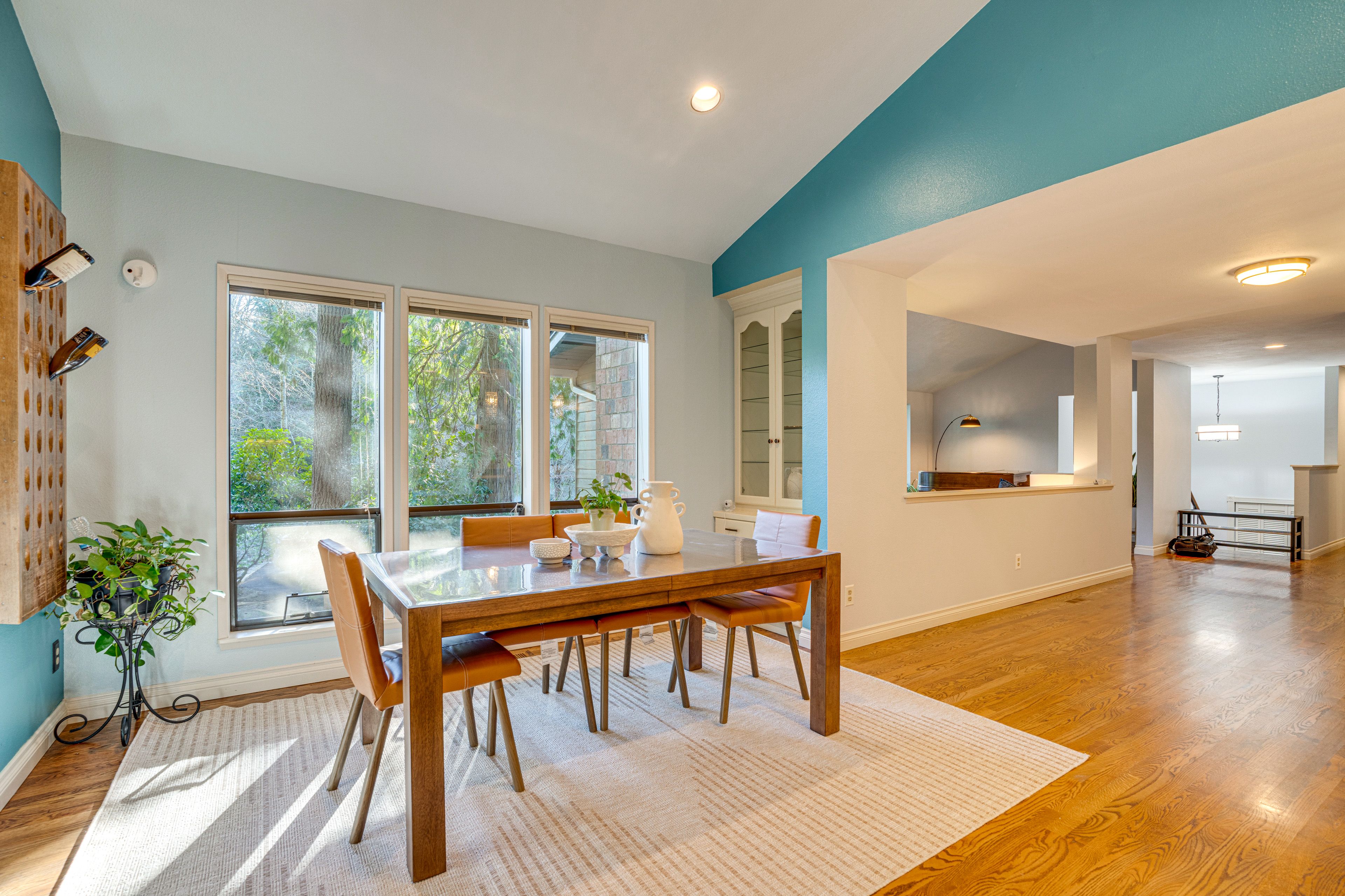 Dining Area | 1st Floor