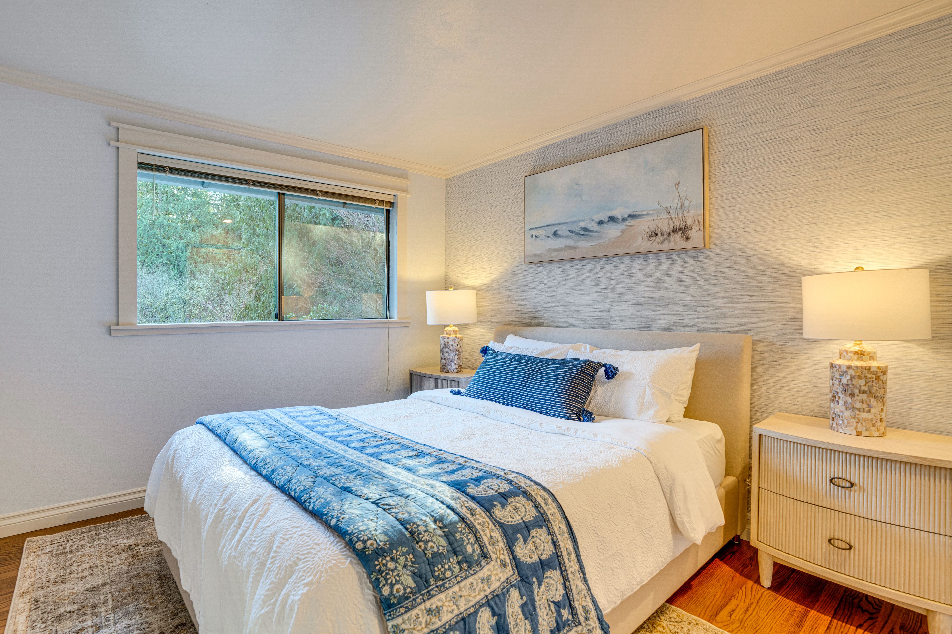 Bedroom 2 | 1st Floor | Queen Bed