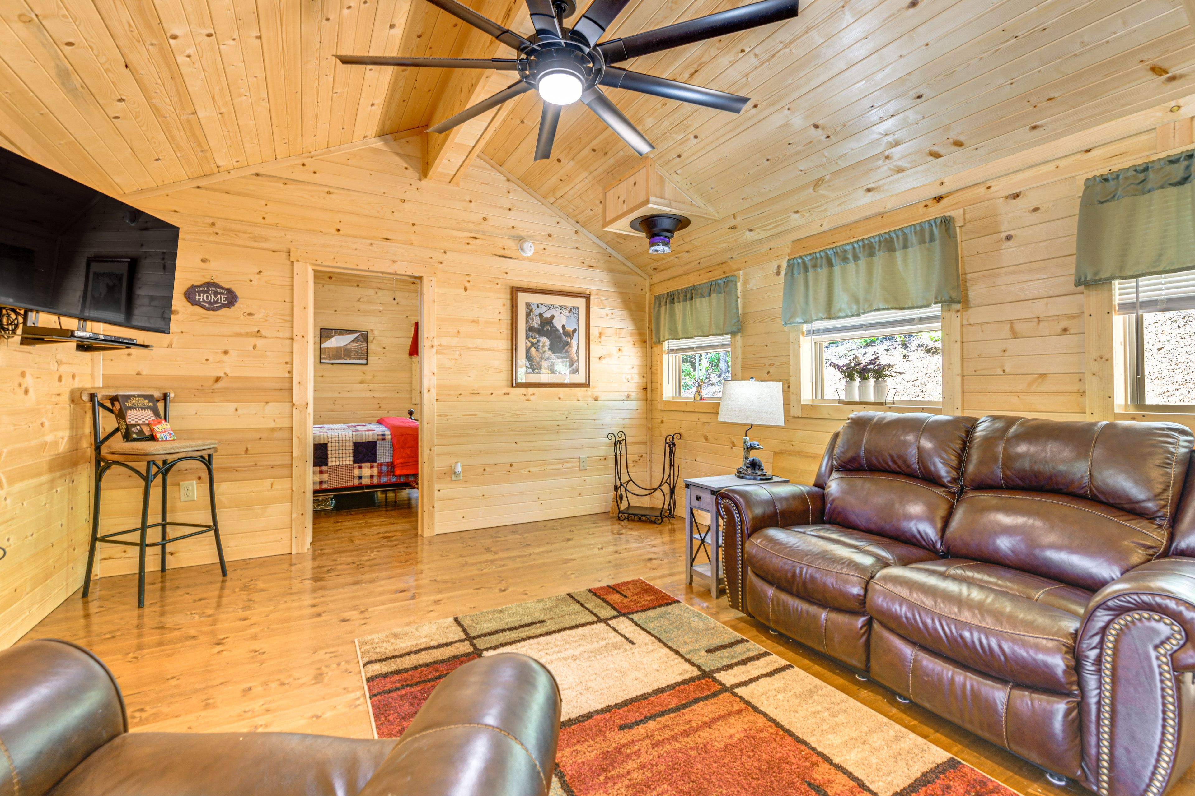 Living Room | Central A/C & Heating