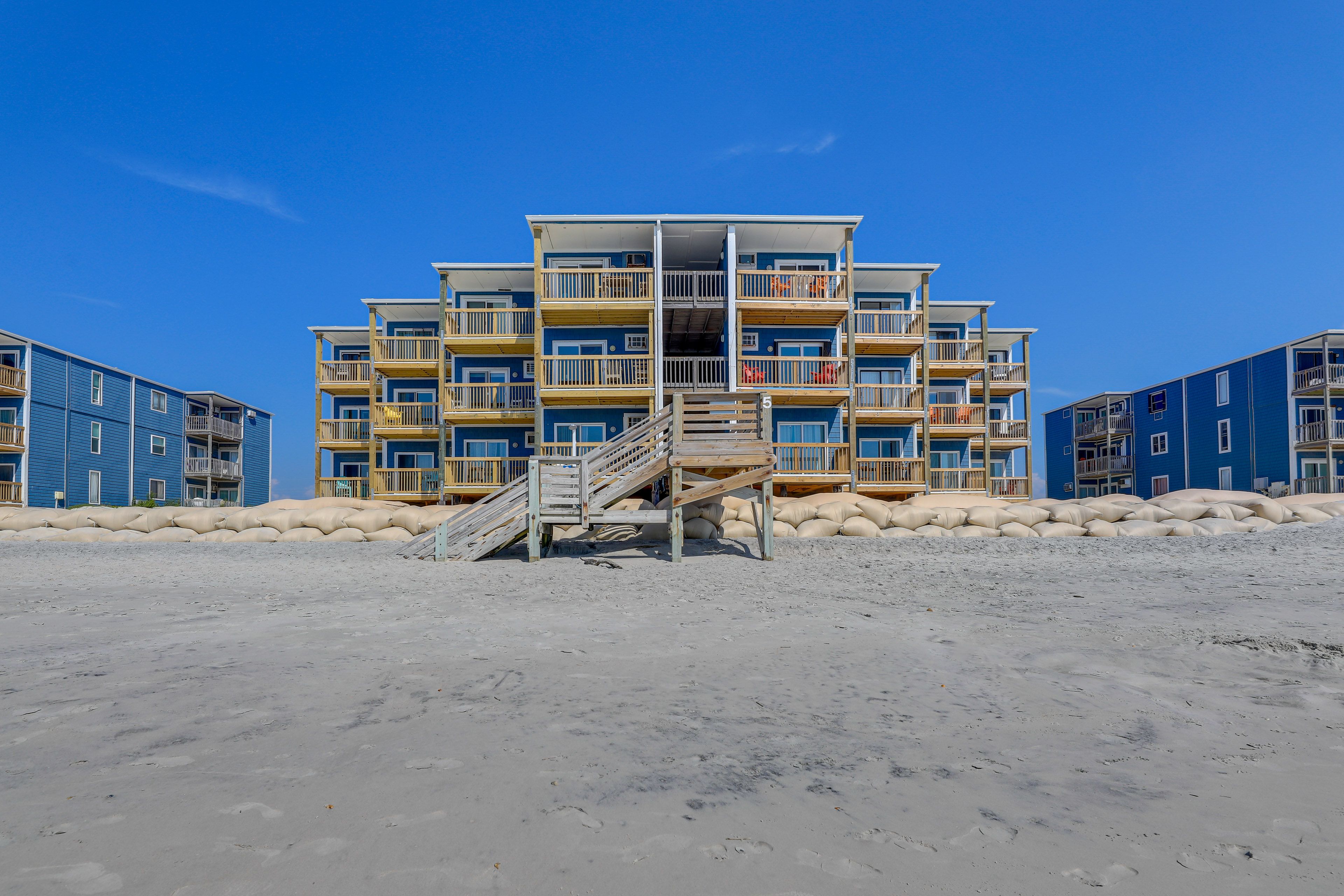 North Topsail Beach Vacation Rental | 2BR | 2BA | 840 Sq Ft | Stairs to Enter