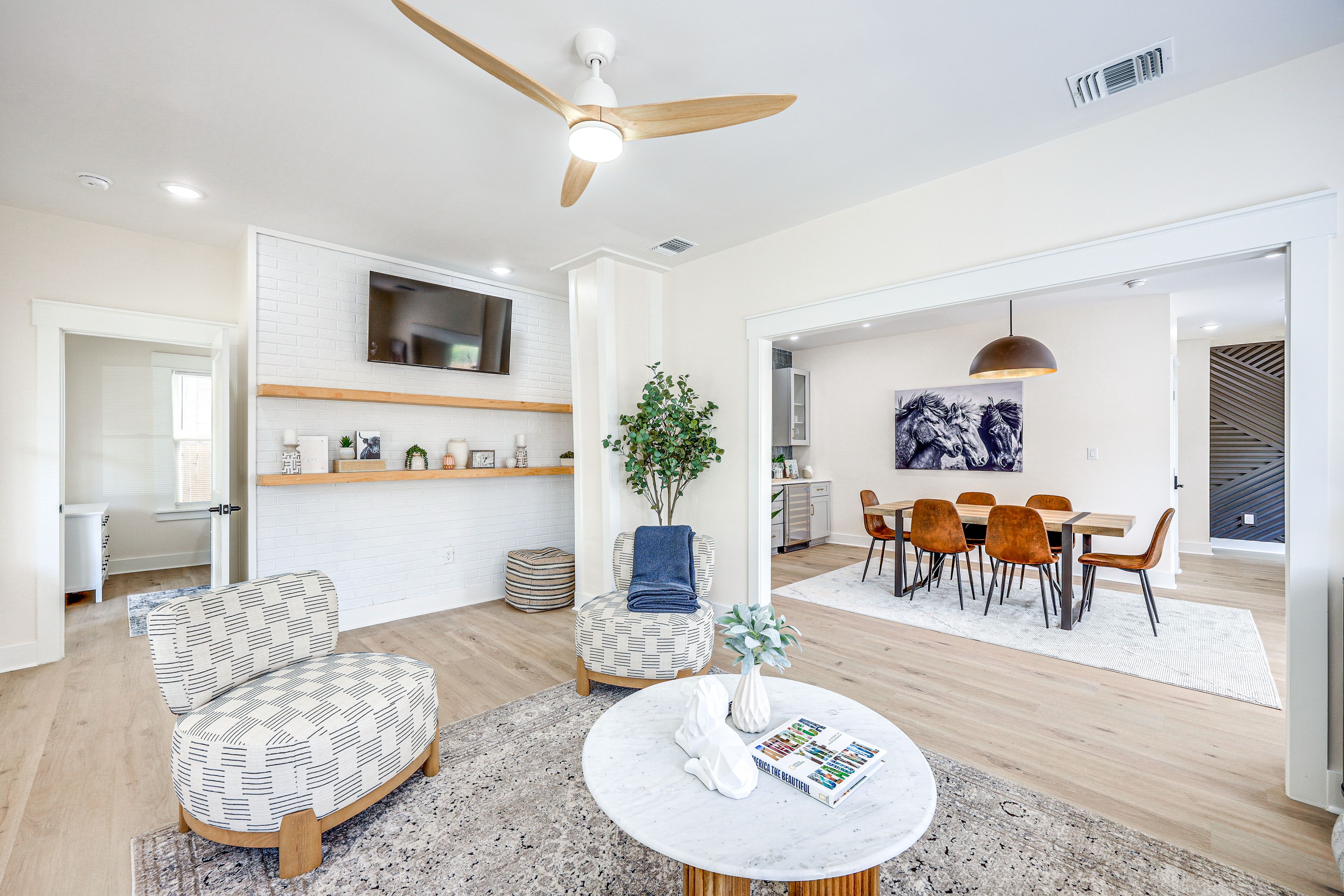 San Antonio Vacation Rental | 6BR | 3BA | 2,790 Sq Ft | 2 Steps Required