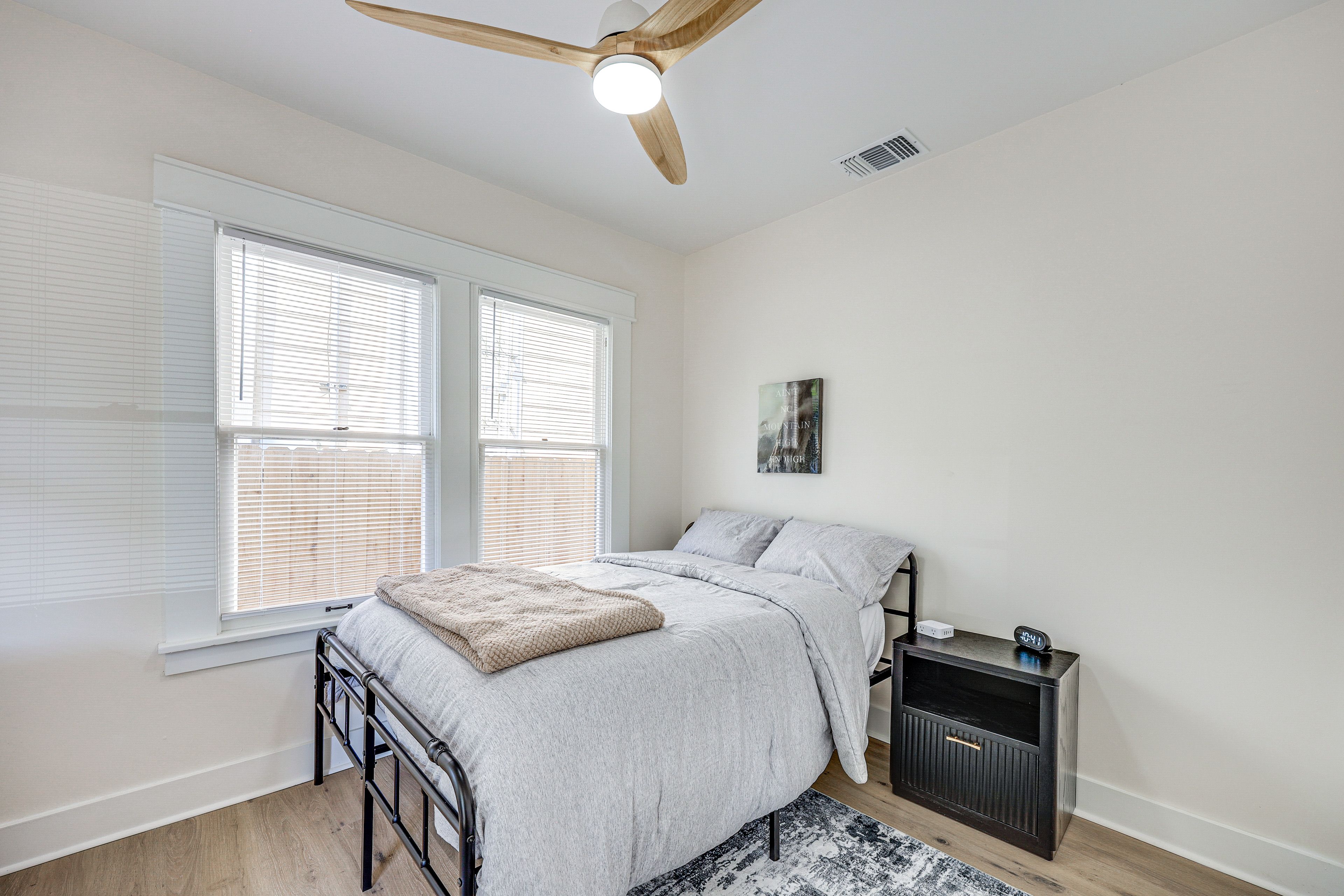 Bedroom 4 | Full Bed | 1st Floor