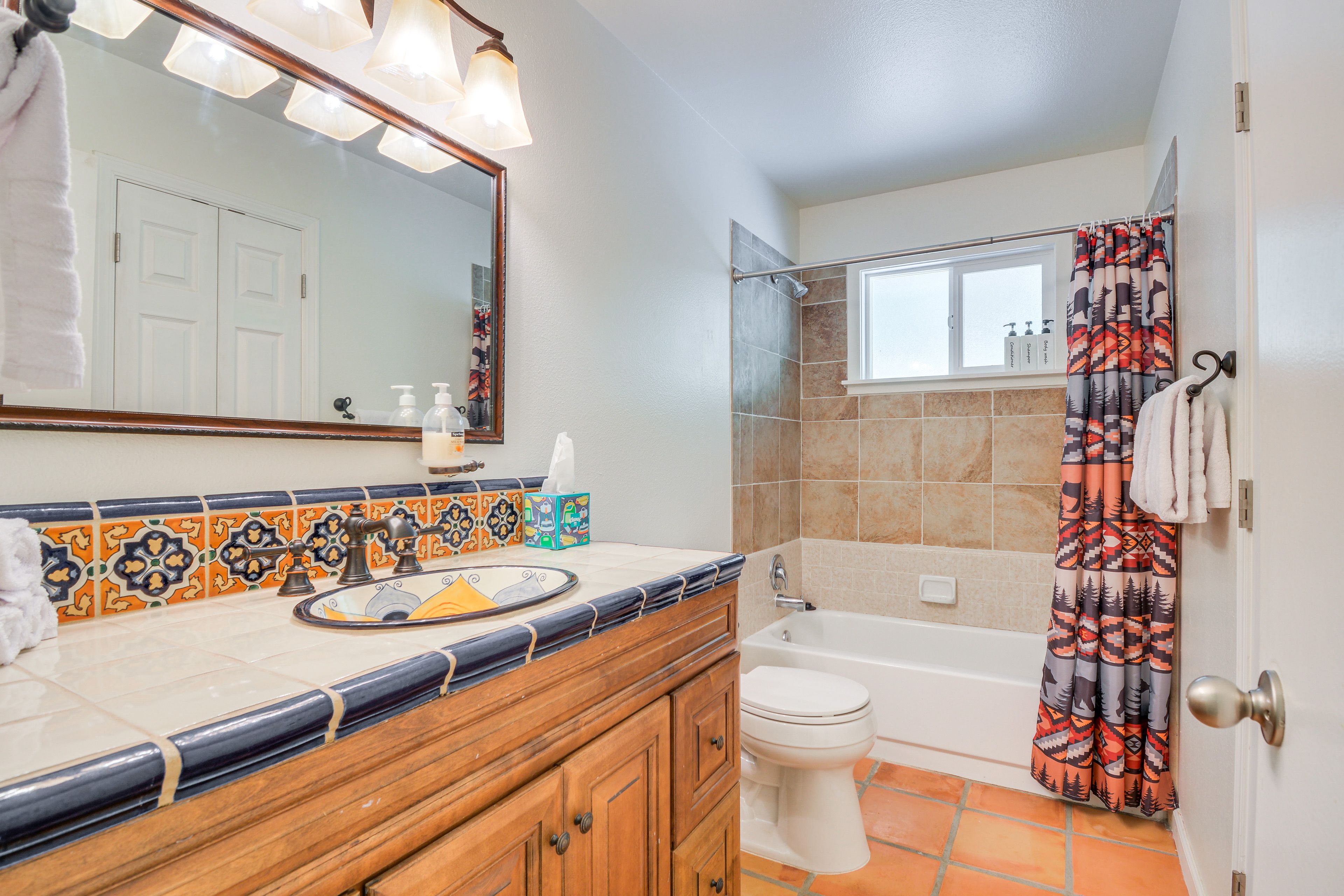 Full Bathroom