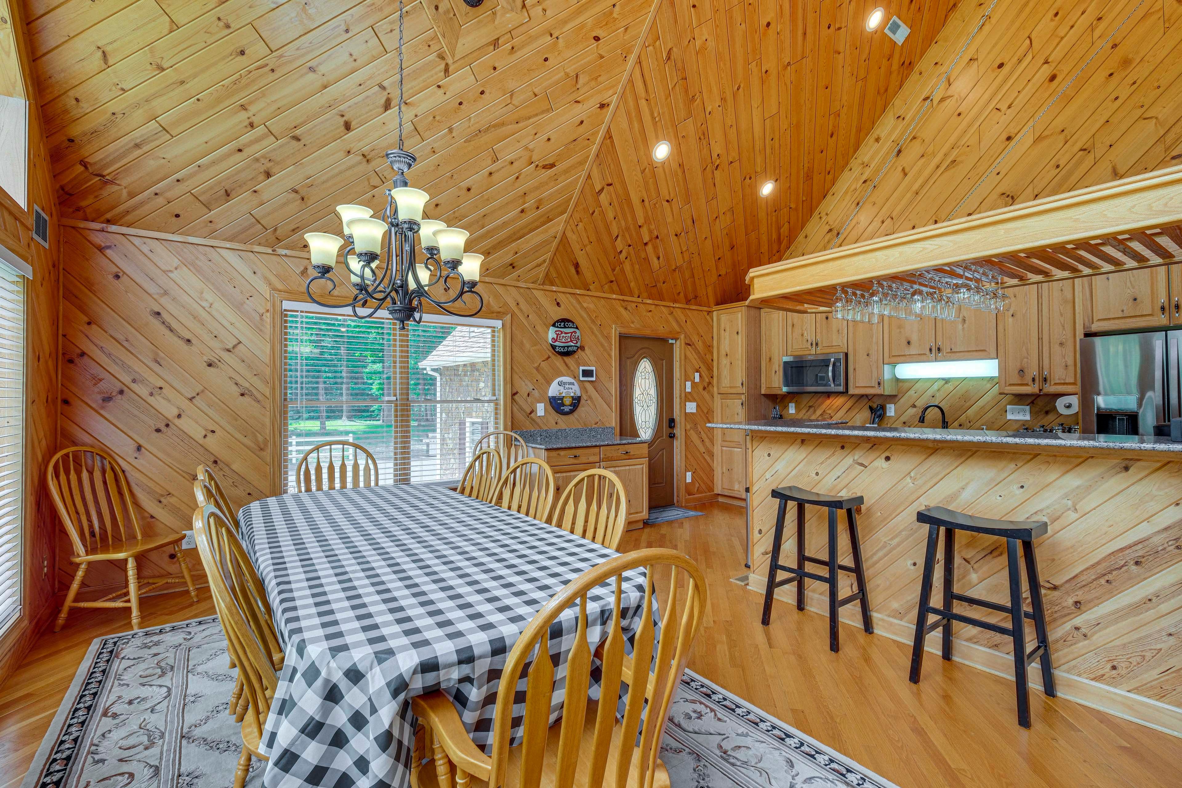 Dining Table | 1st Floor