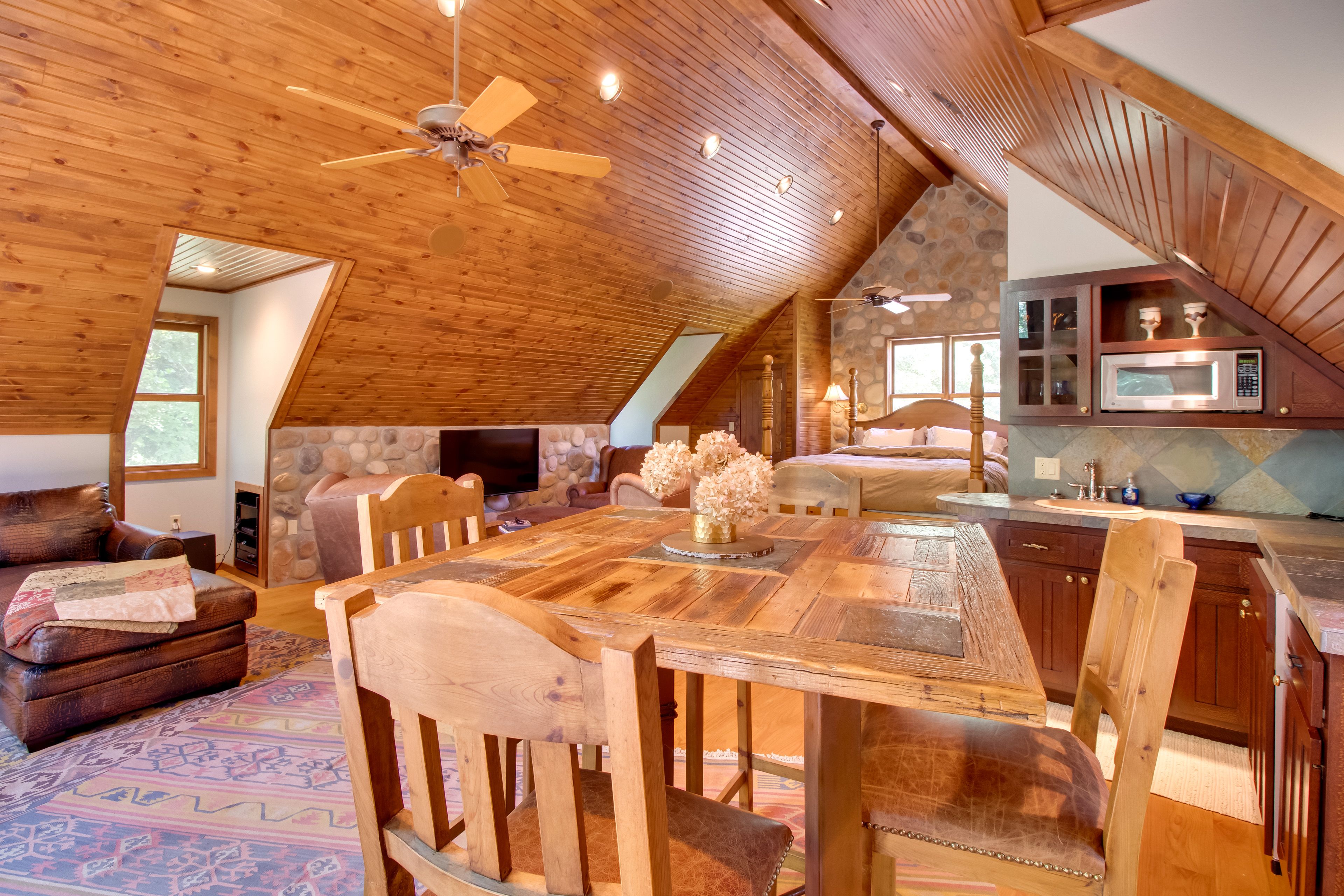 Studio | Dining Area | Dishware & Flatware