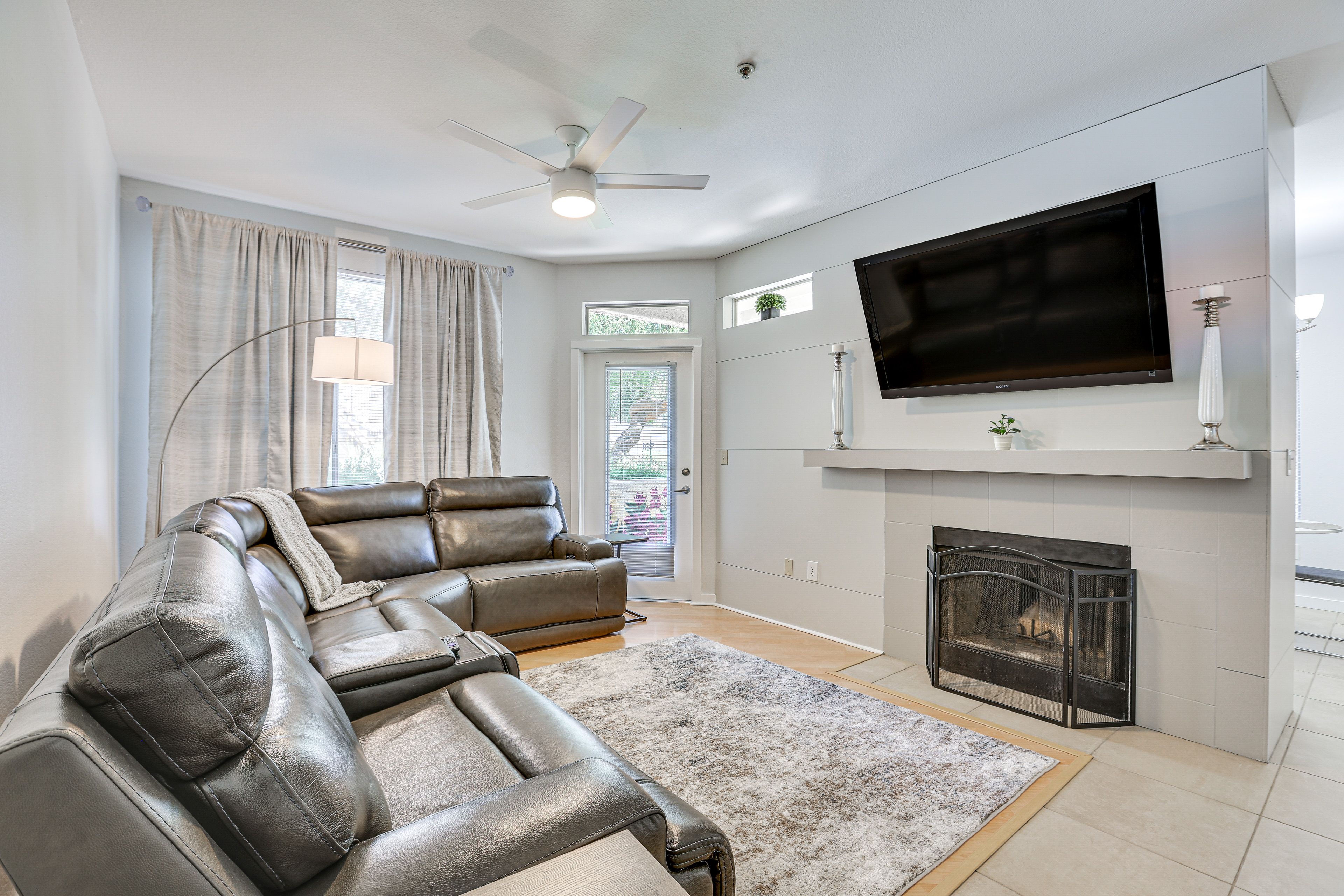 Scottsdale Vacation Rental | 2BR | 2BA | 1,037 Sq Ft | Step-Free Access
