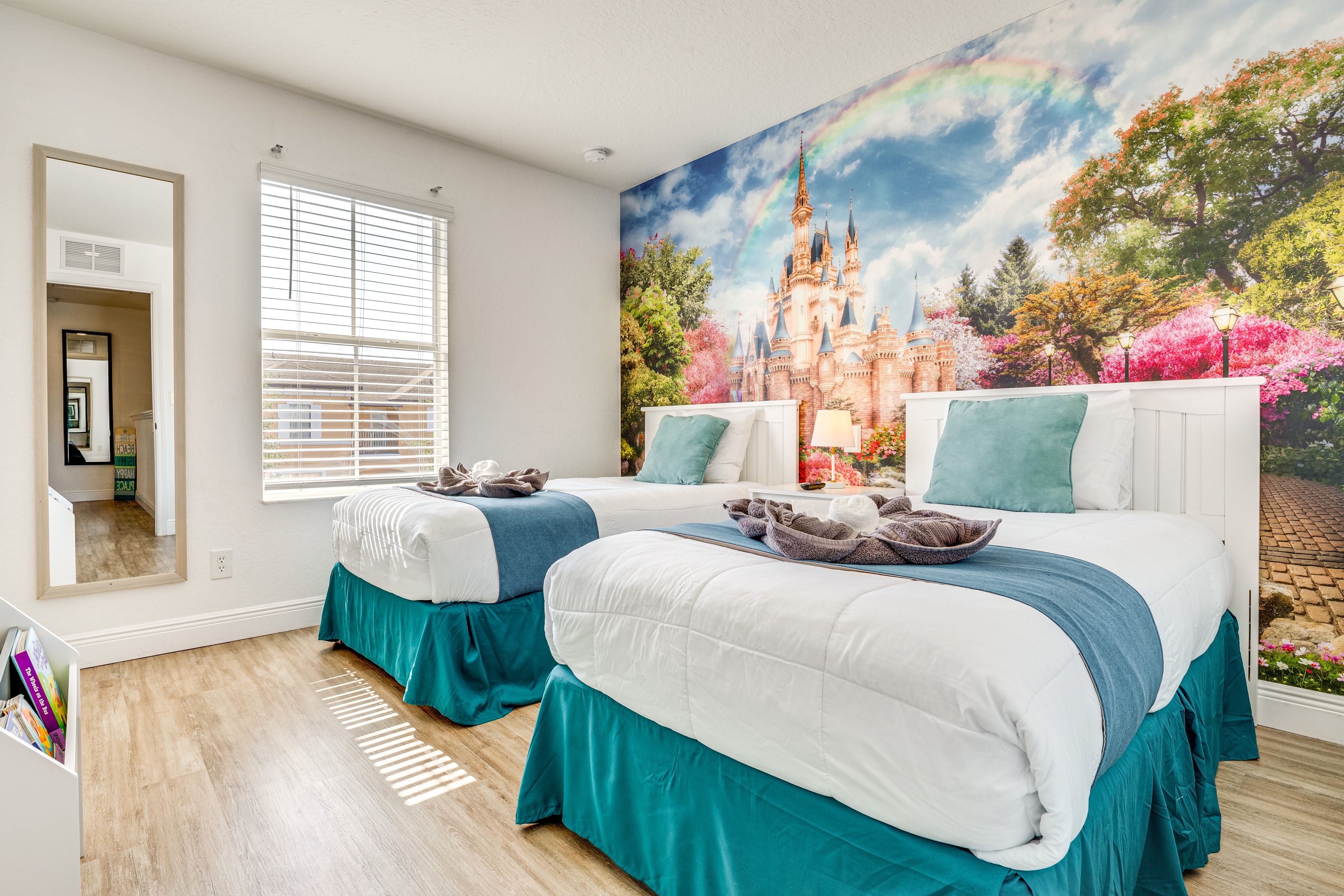 Bedroom 2 | 2 Twin Beds | 2nd Floor