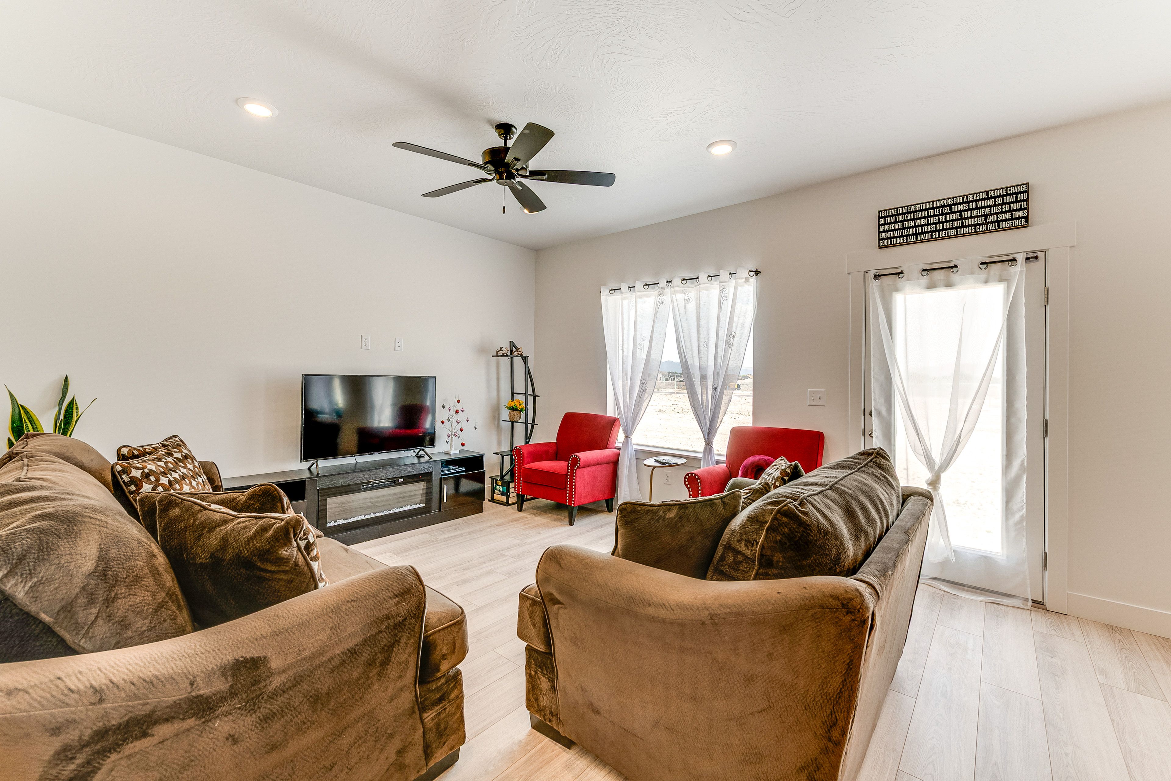 Living Room | Central Heating & A/C | Electric Fireplace | 1st Floor