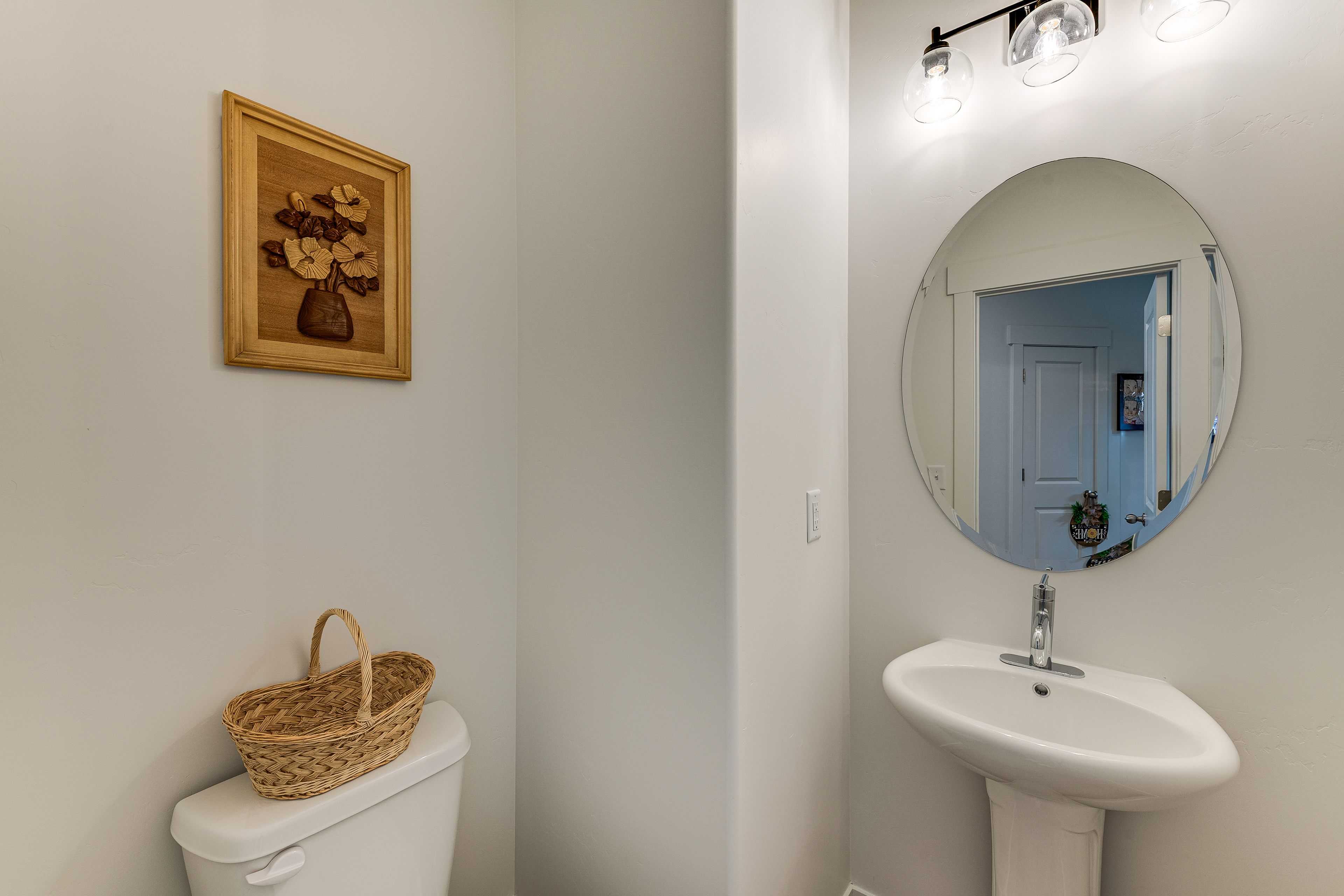Half Bath | 1st Floor