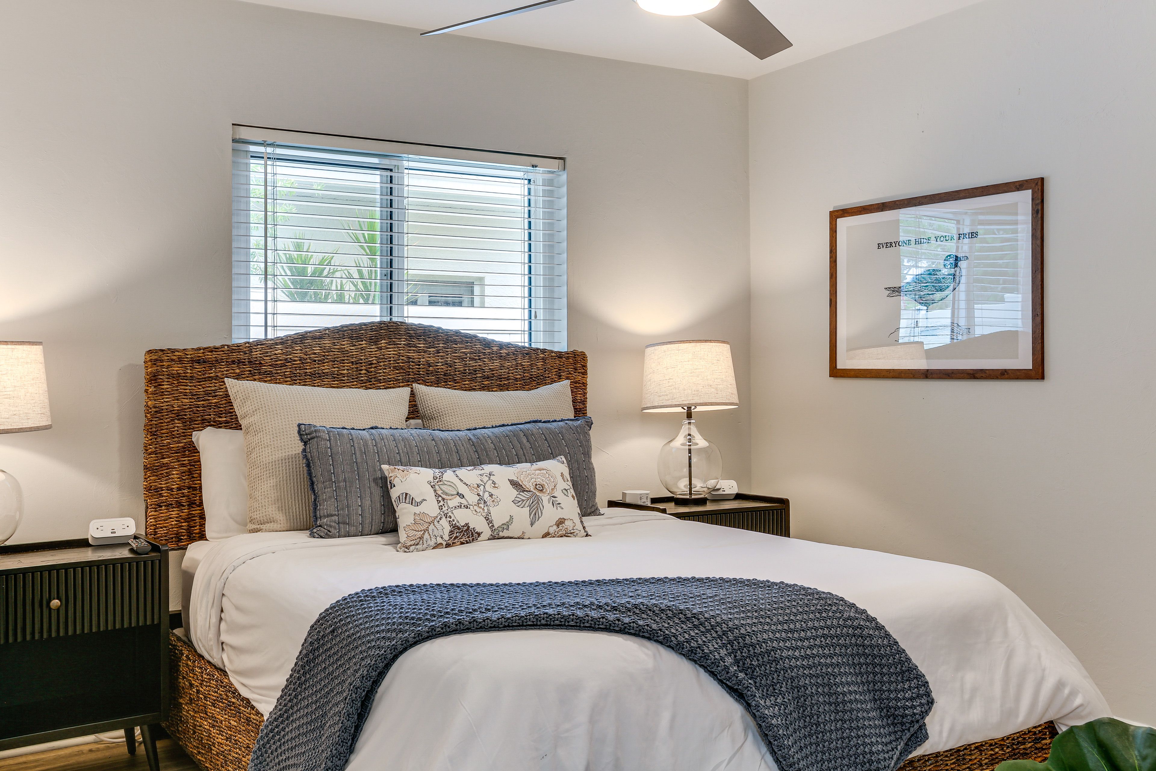 Bedroom 2 | Queen Bed