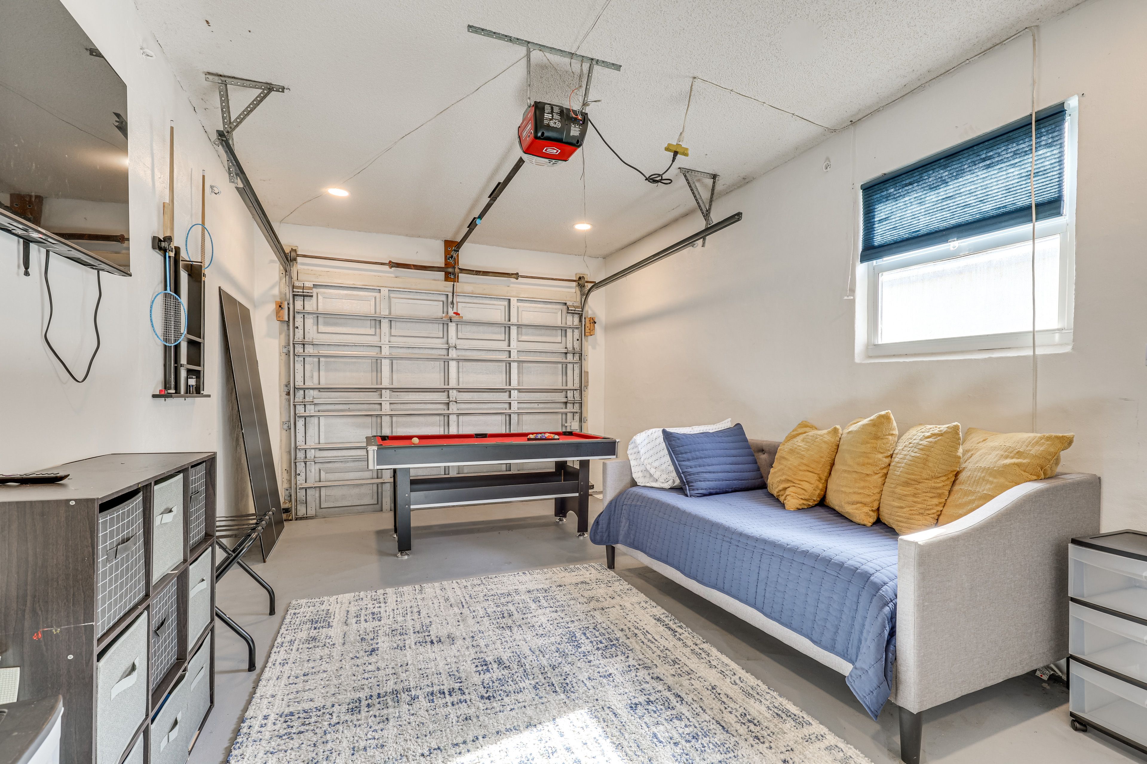 Game Area (Garage) | Smart TV | Convertible Game Table | Twin Daybed