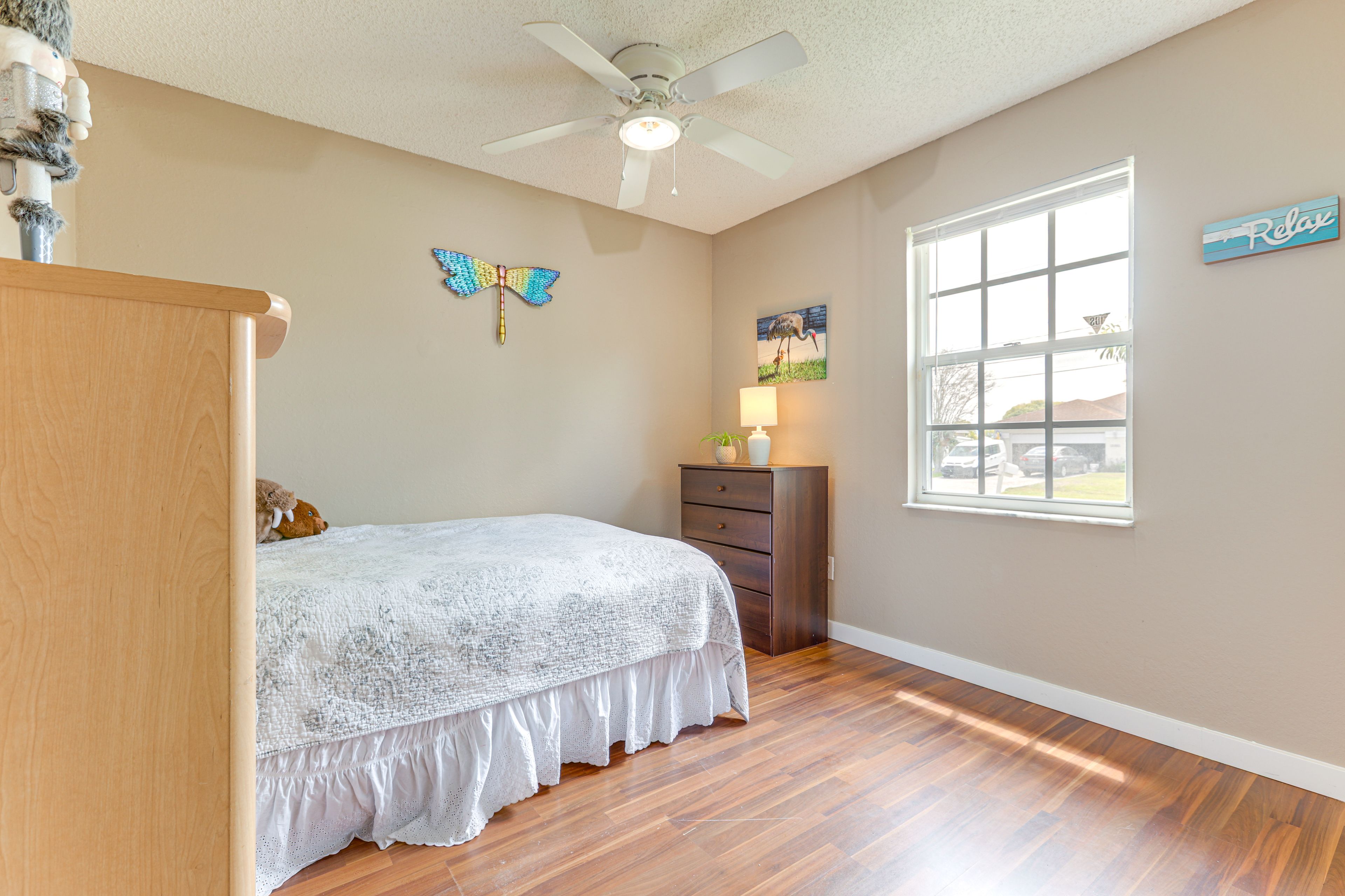 Bedroom 3 | Queen Bed