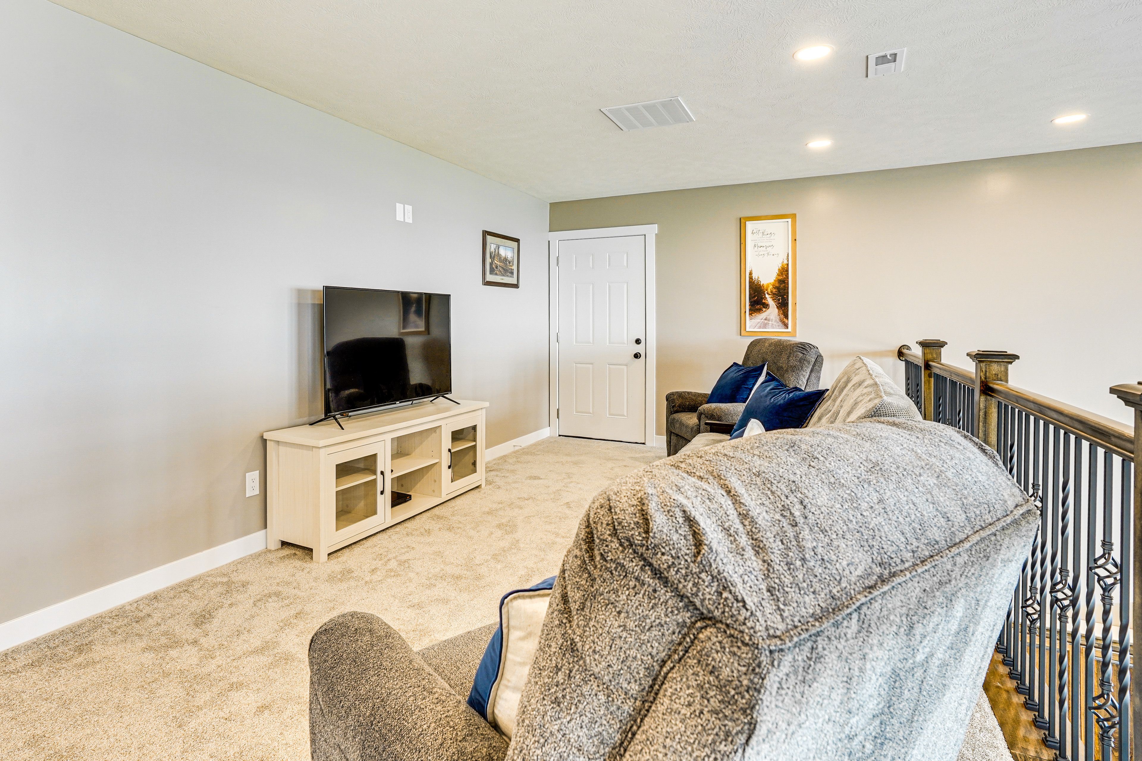 Loft | Queen Sleeper Sofa | 2nd Floor
