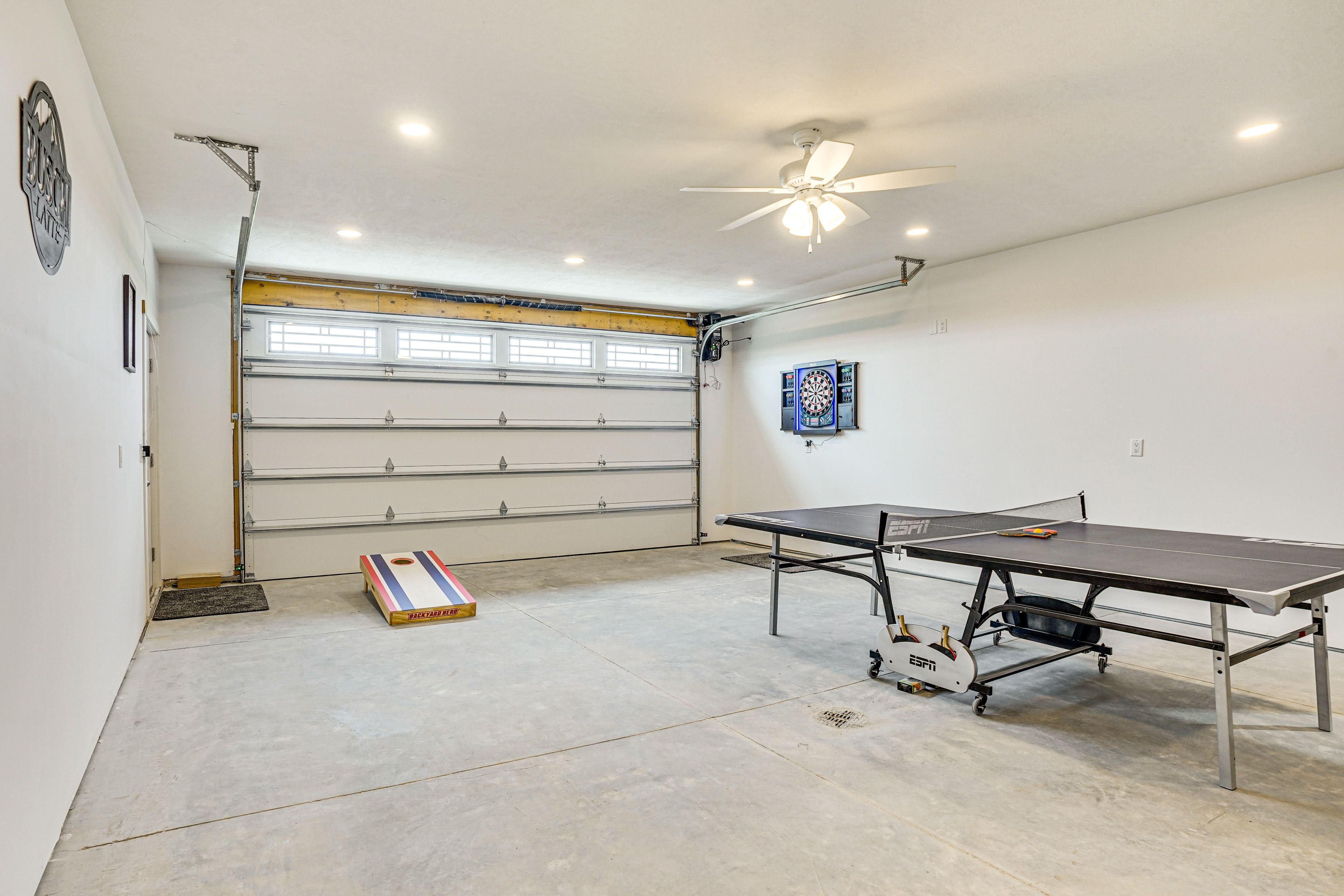 Game Room Garage