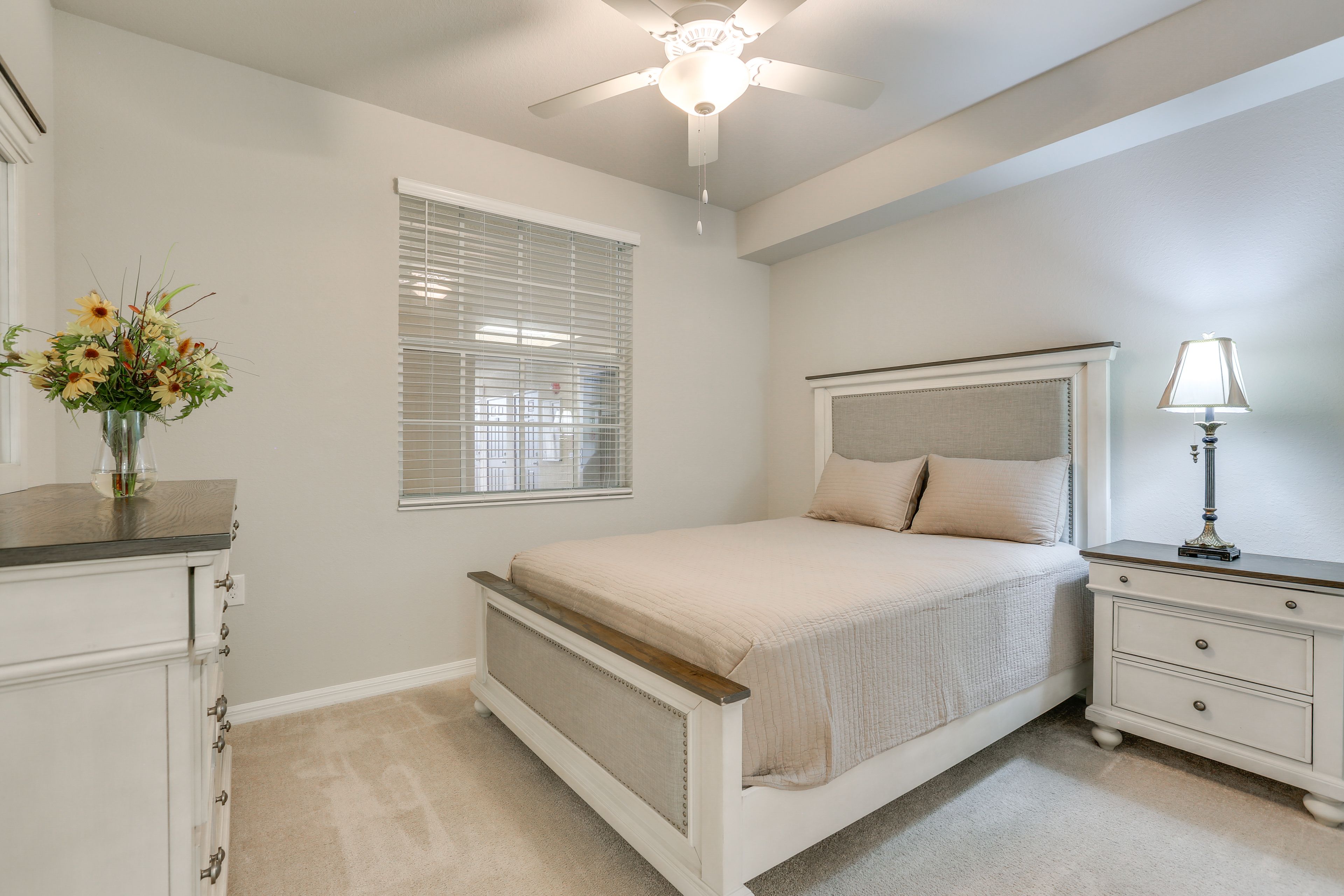 Bedroom 2 | King Bed