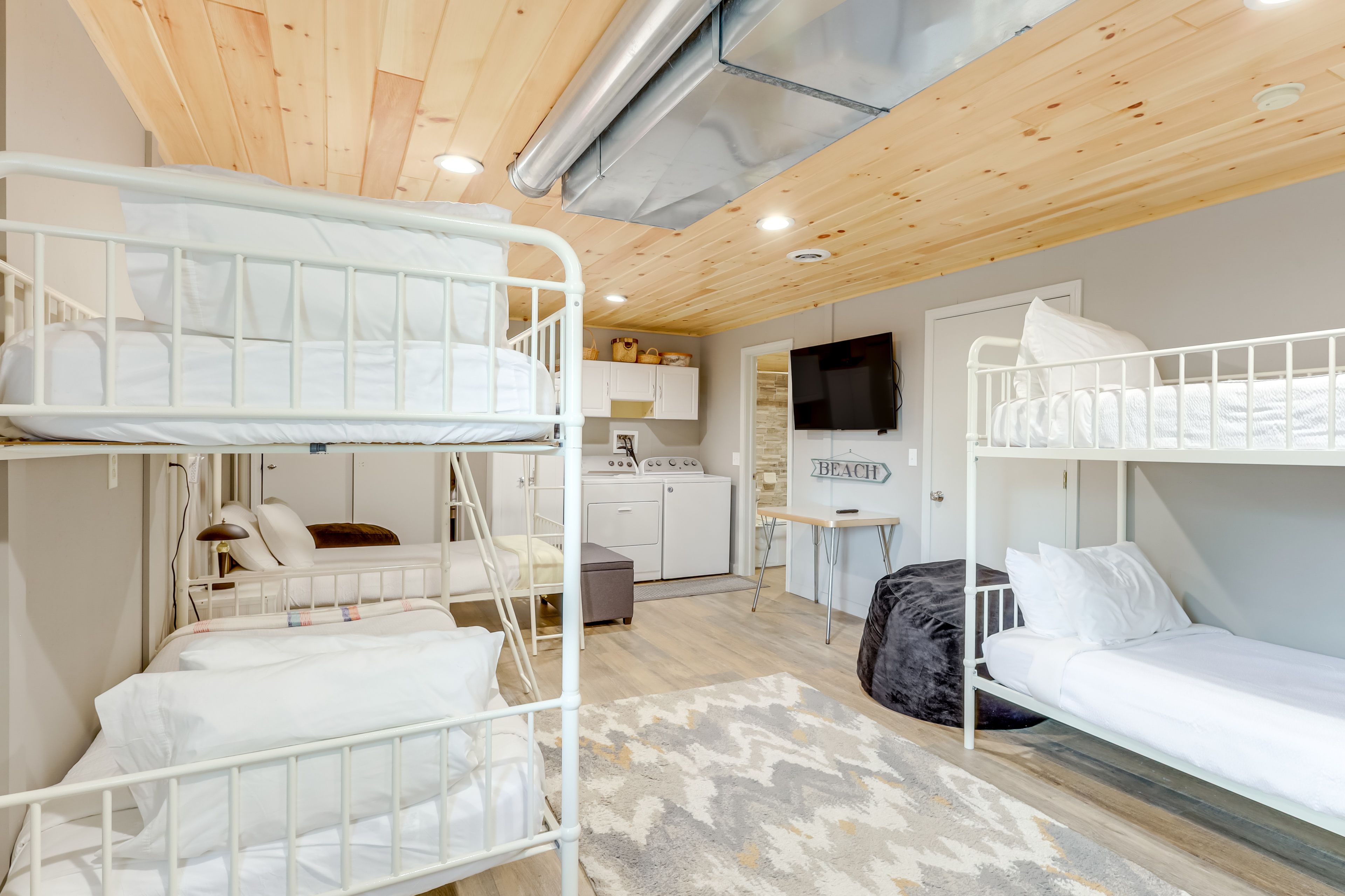 Bedroom 8 | Main House | 3 Twin Bunk Beds