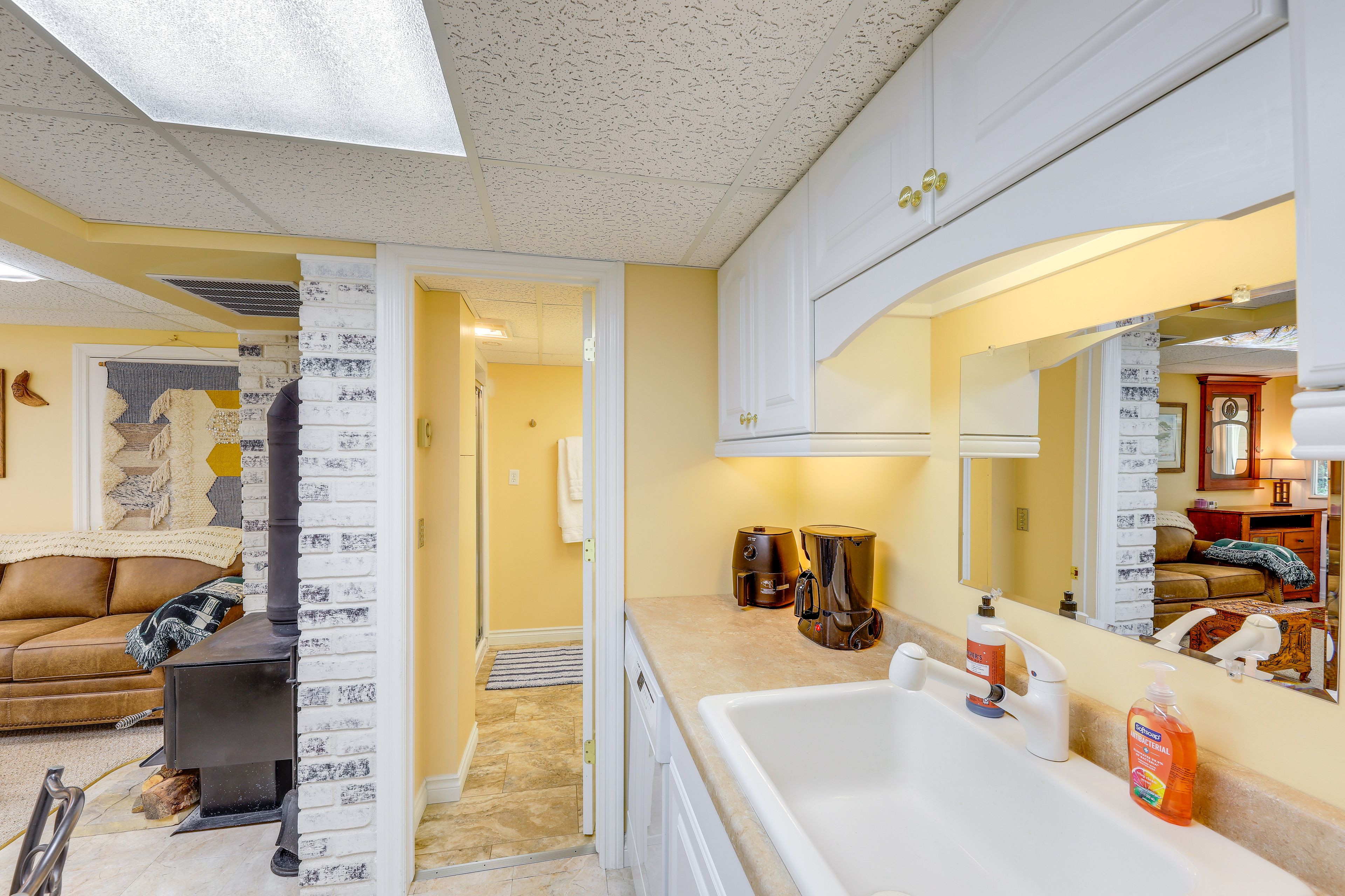 Kitchenette