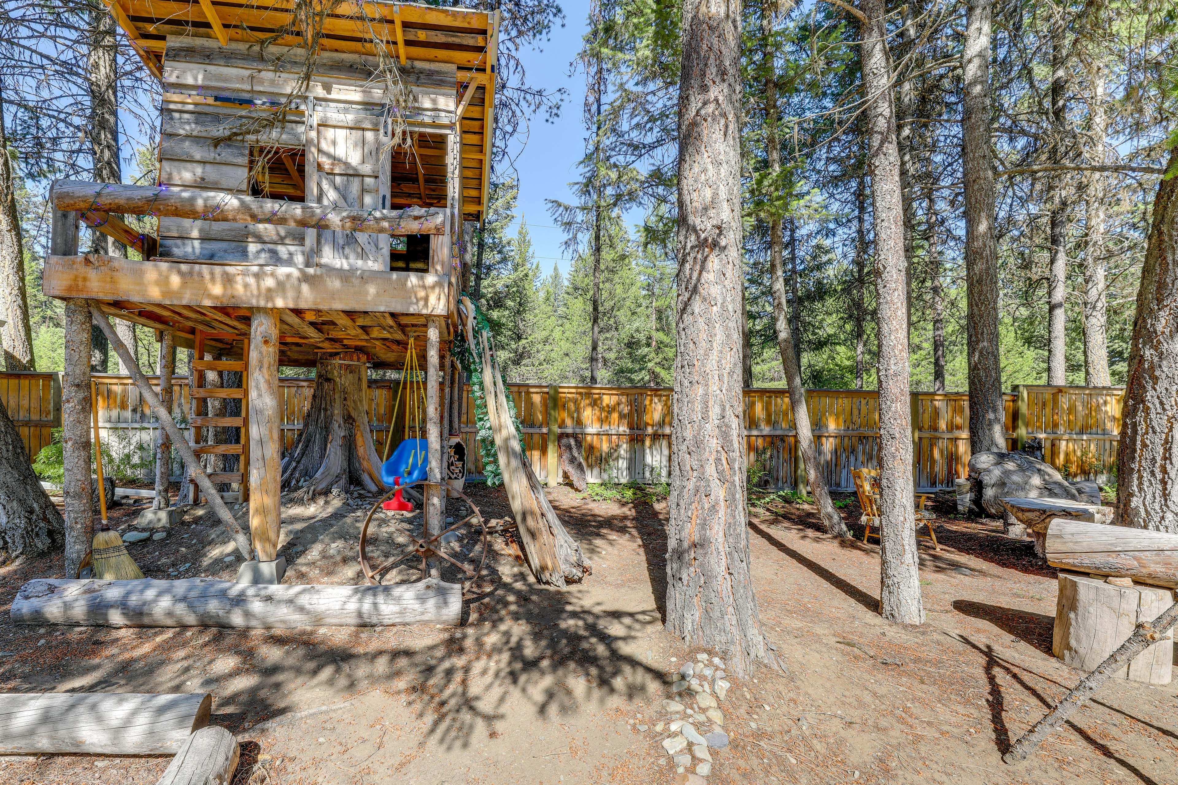 Shared Treehouse | Play Area