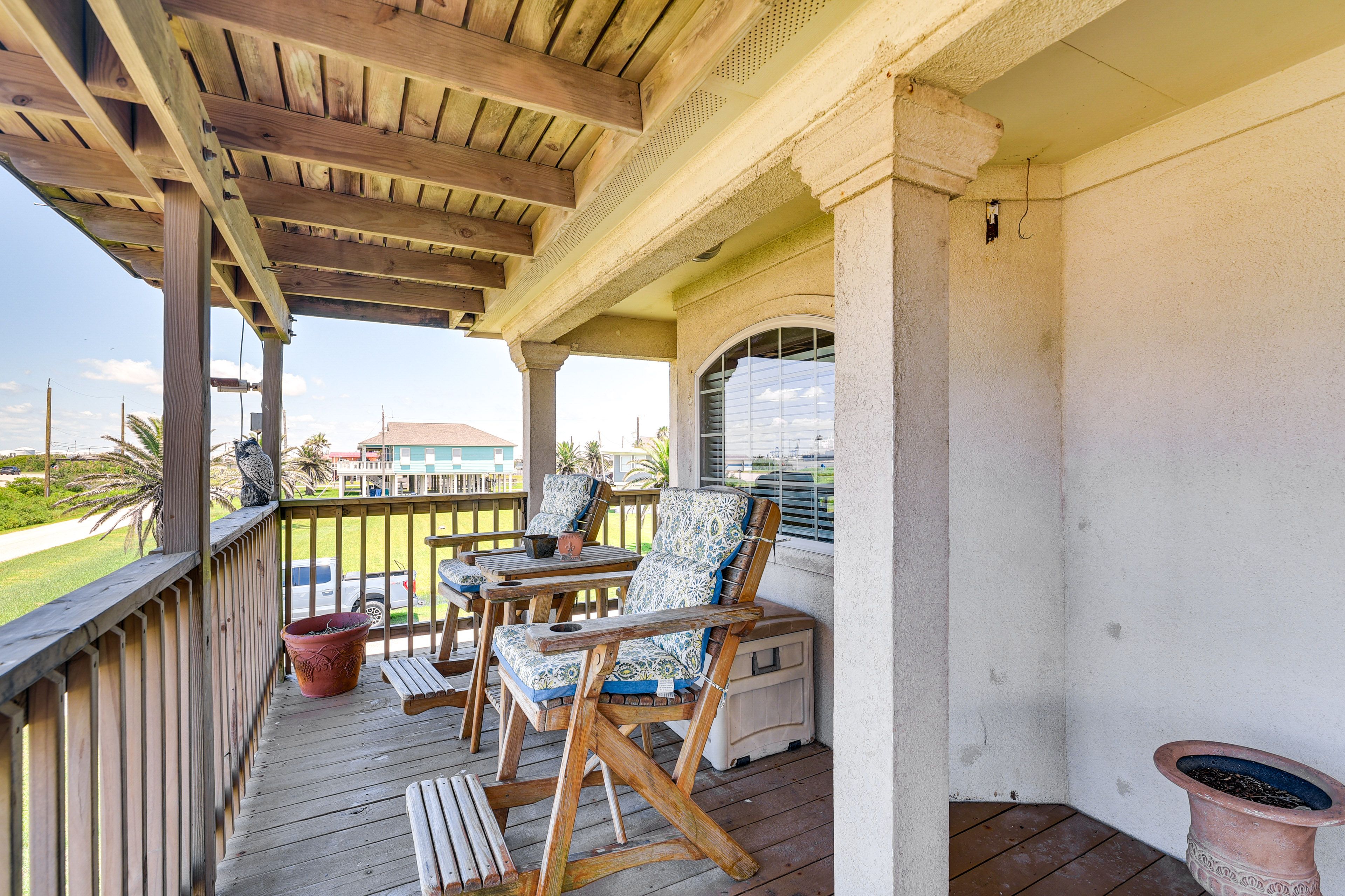 Private Deck