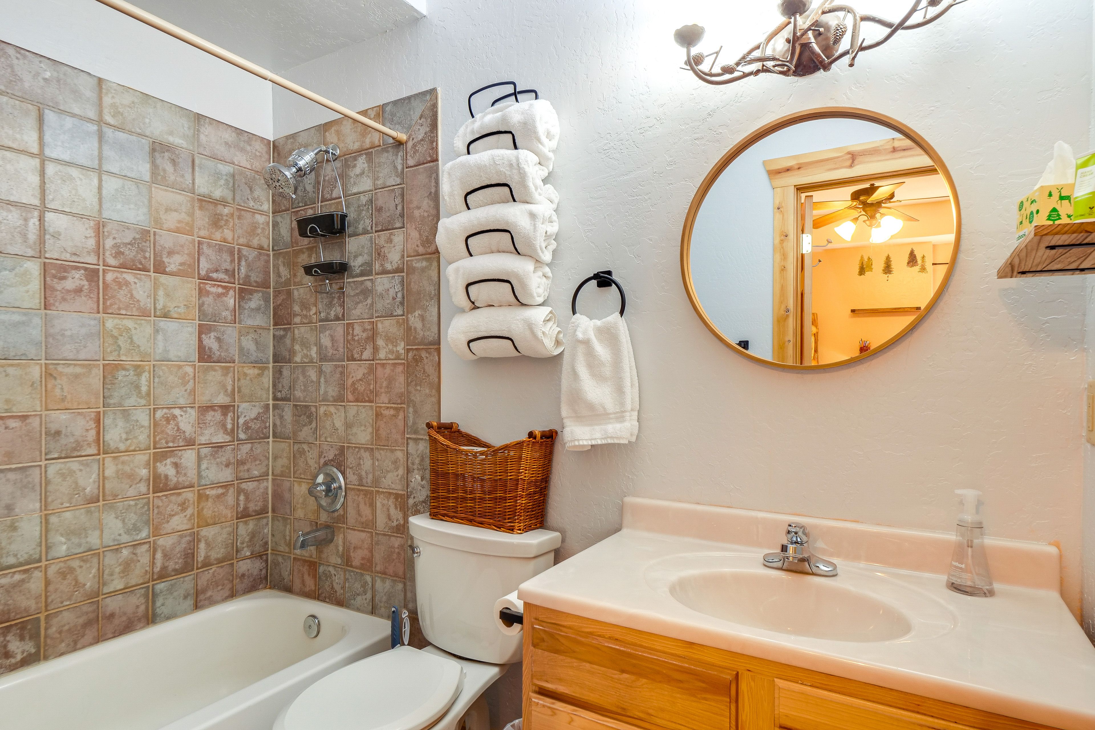 Full Bathroom | Lower Level