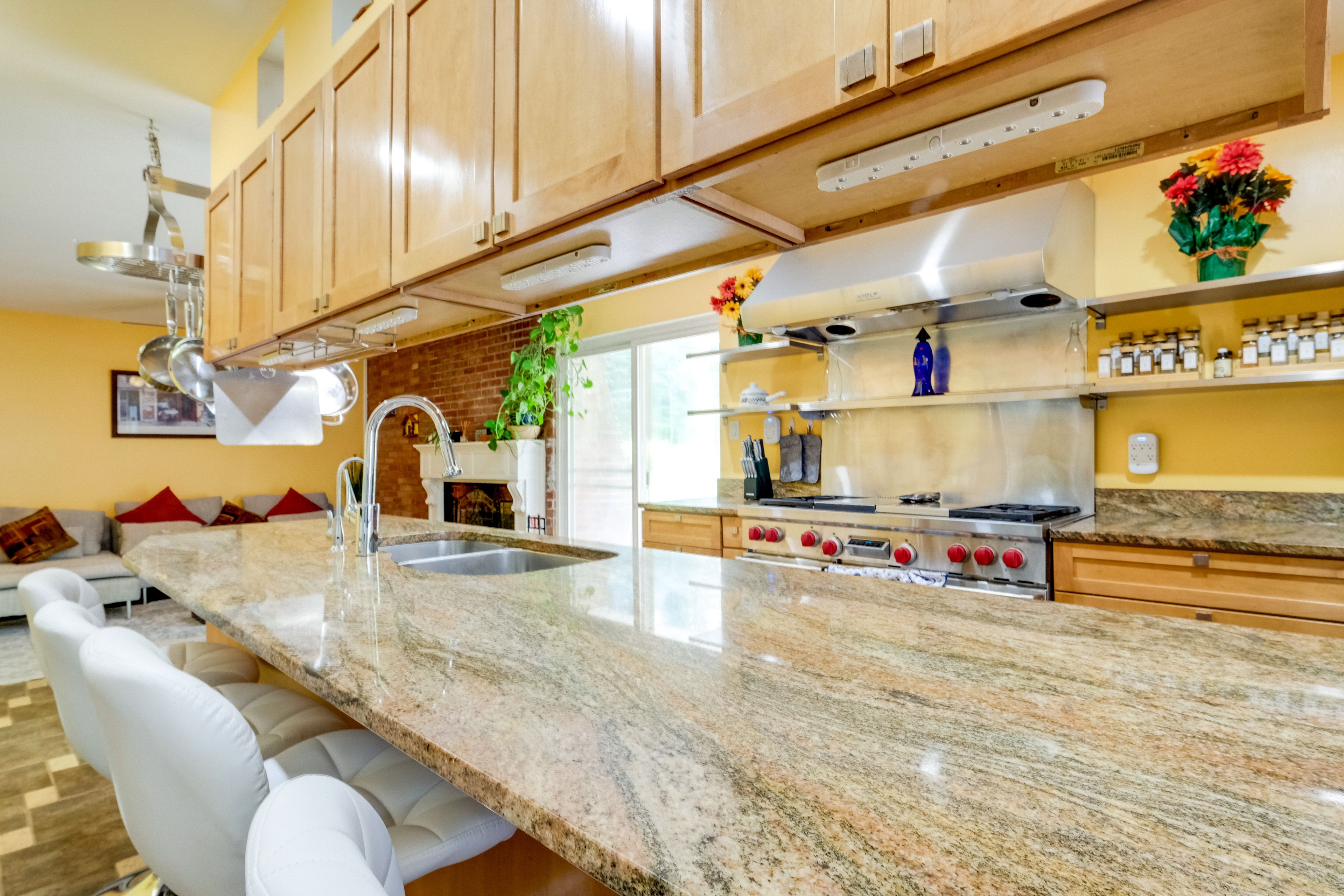 Kitchen | Keurig Coffee Maker | Dishwasher
