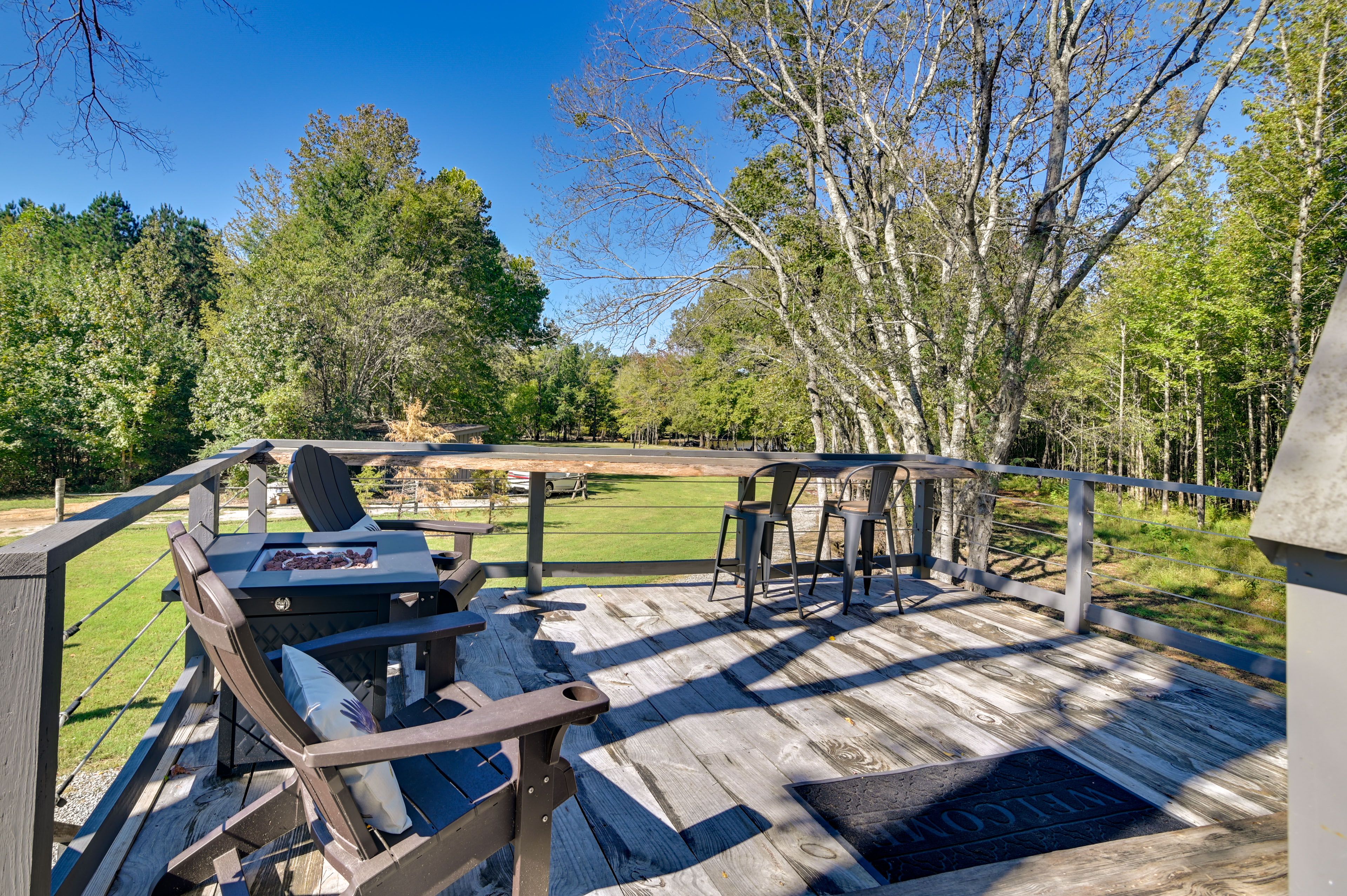 Private Deck | Gas Grill