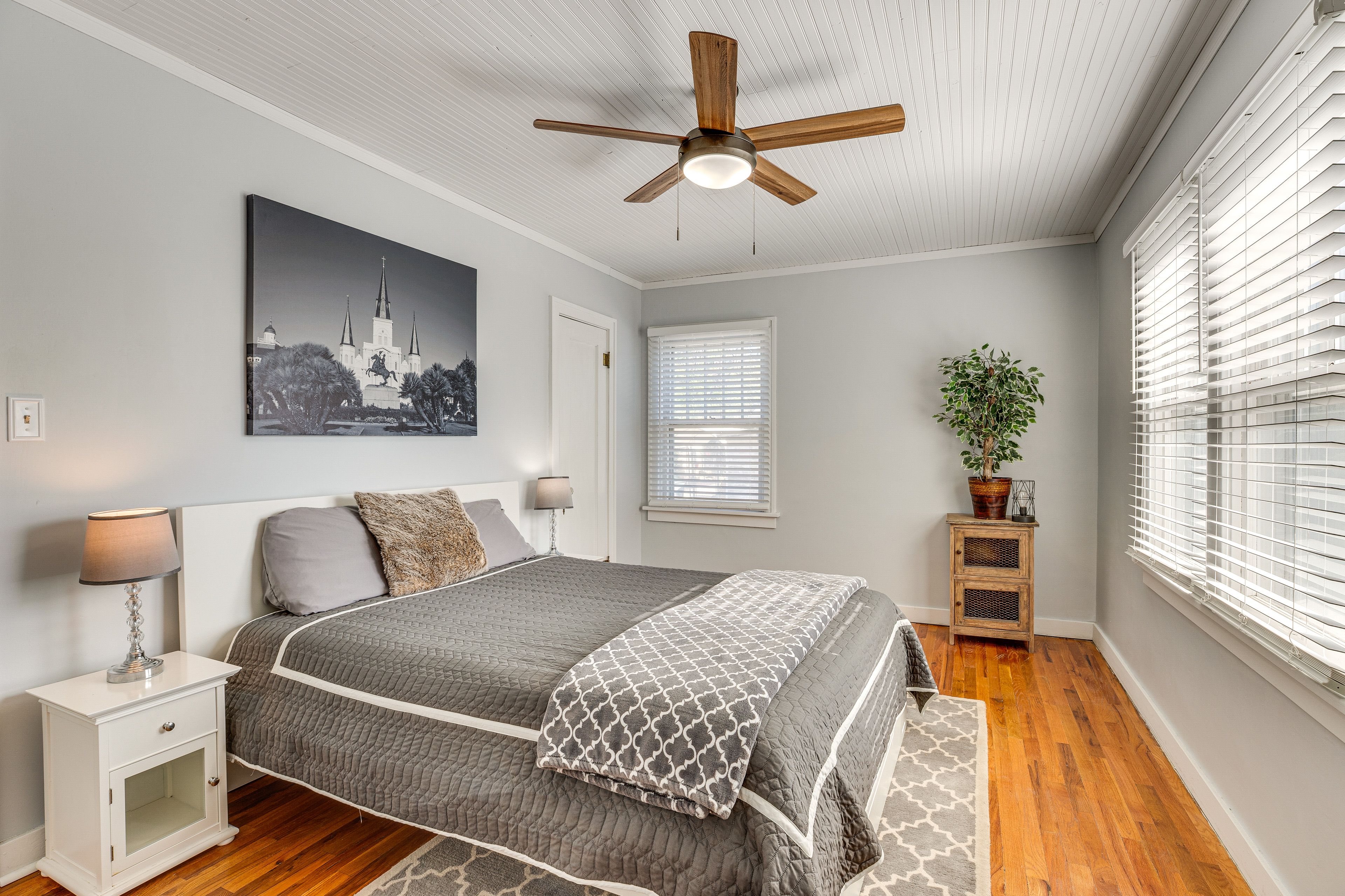 Bedroom 1 | Queen Bed | Linens Provided
