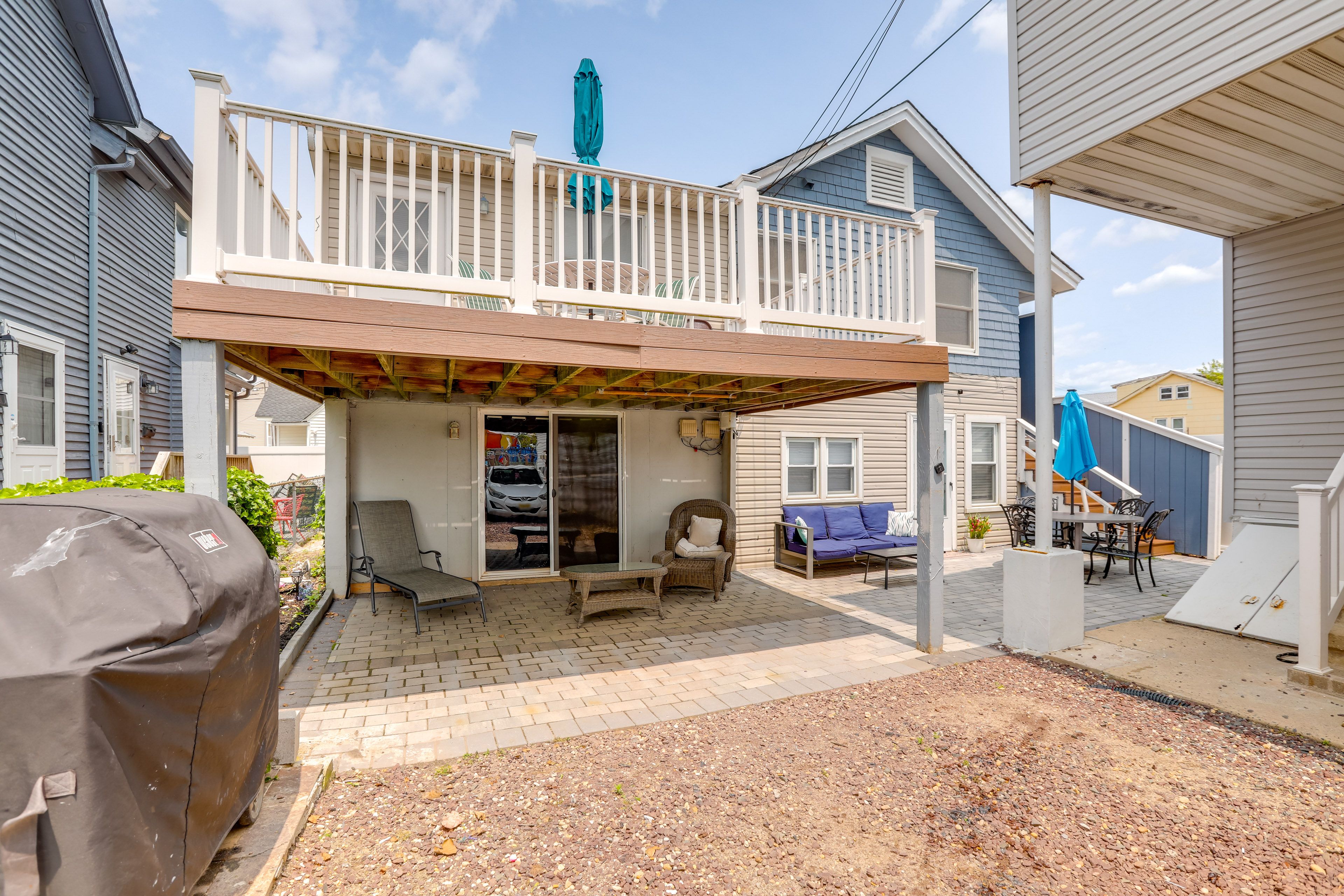 Outdoor Living Space | Gas Grill | Patio