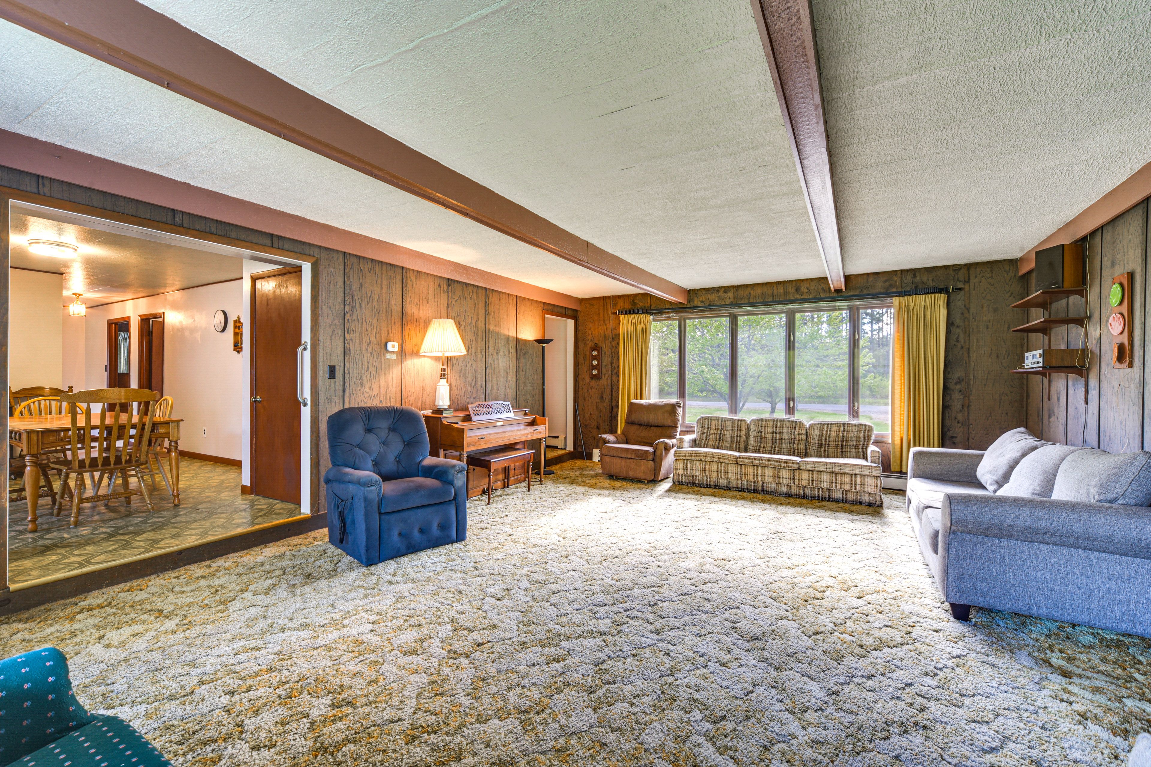 Living Room | Sunken Level | 1 Step | Propane Furnace Heating