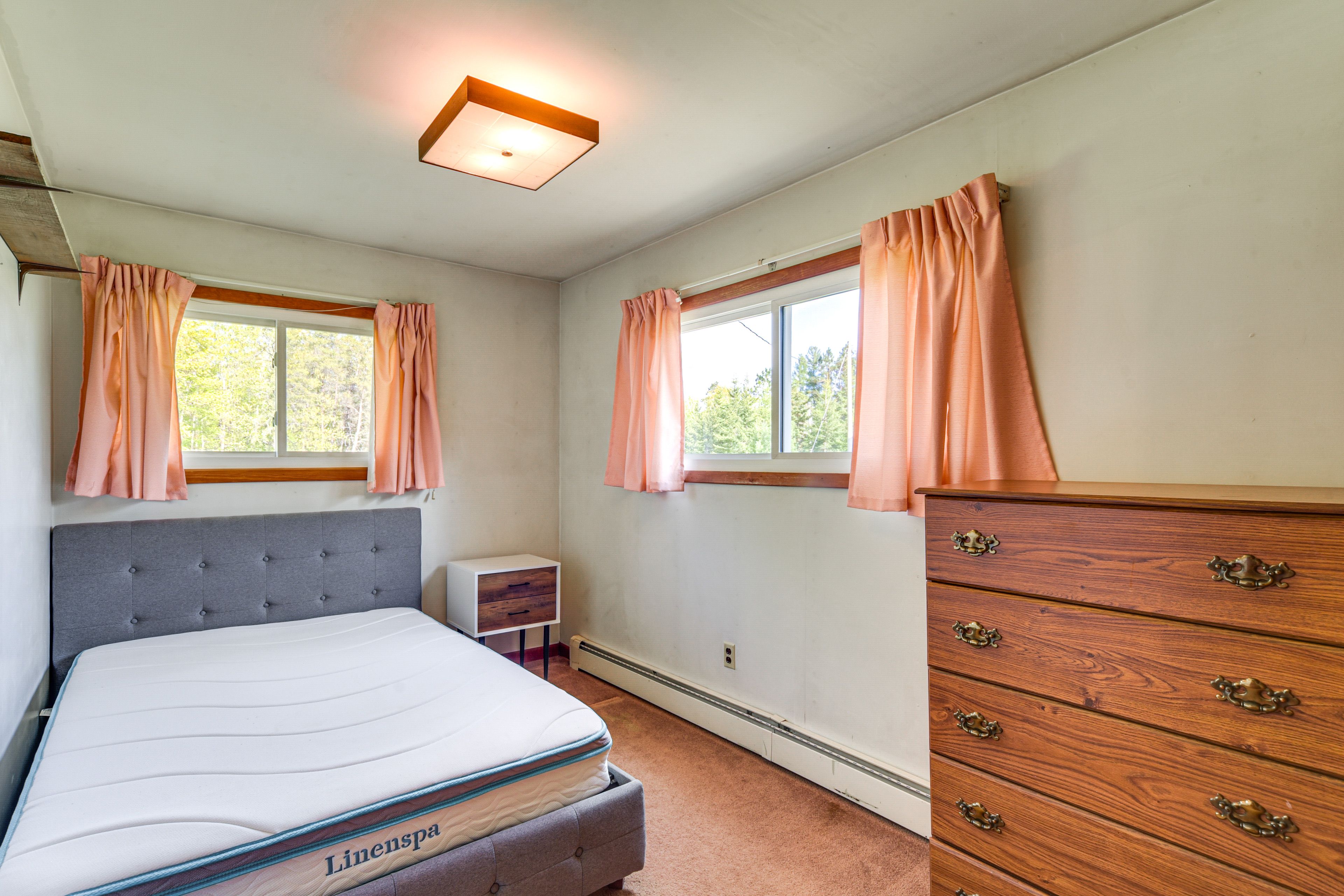 Bedroom 2 | Full Bed | Linens Provided