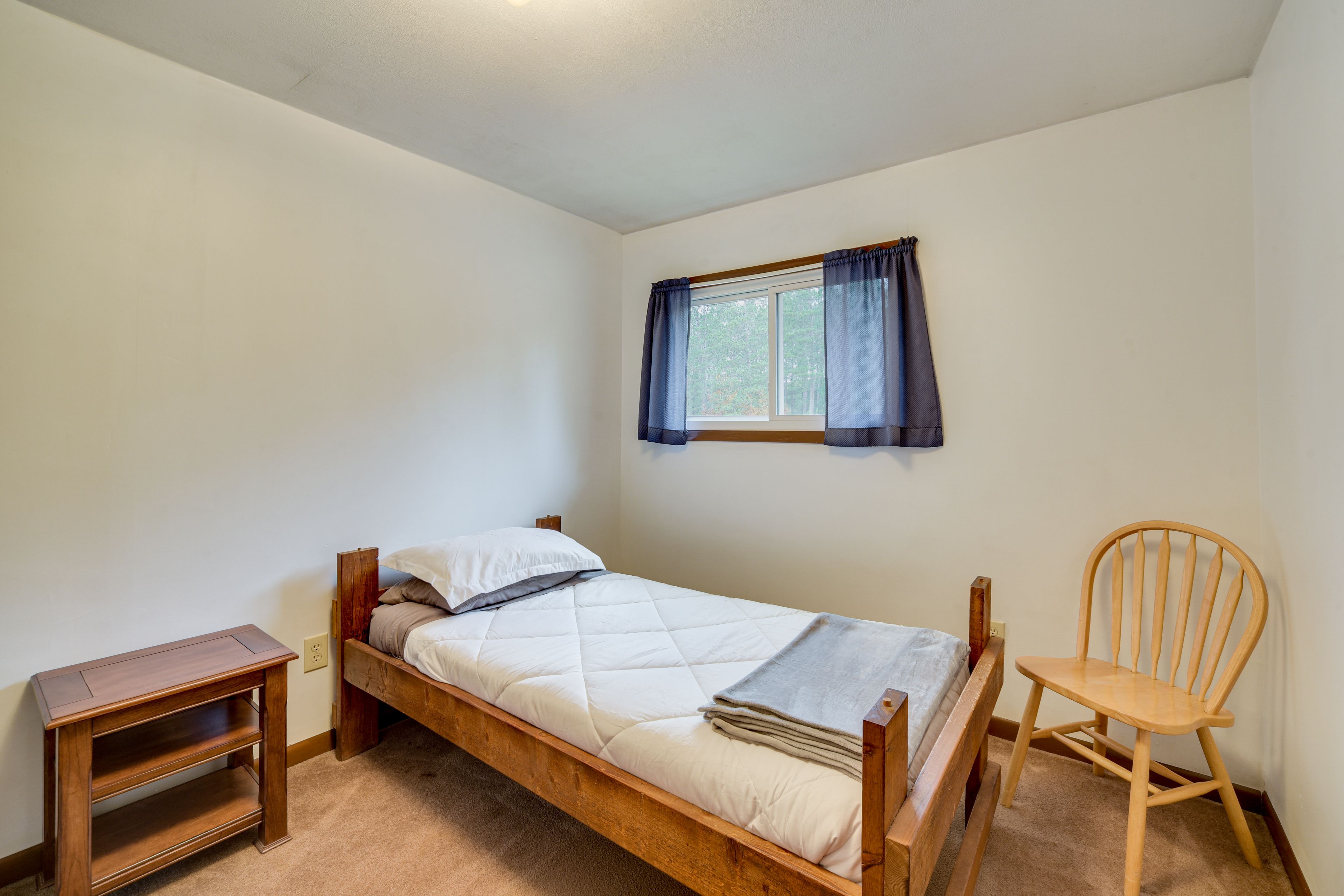 Bedroom 3 | Twin Bed | Linens Provided